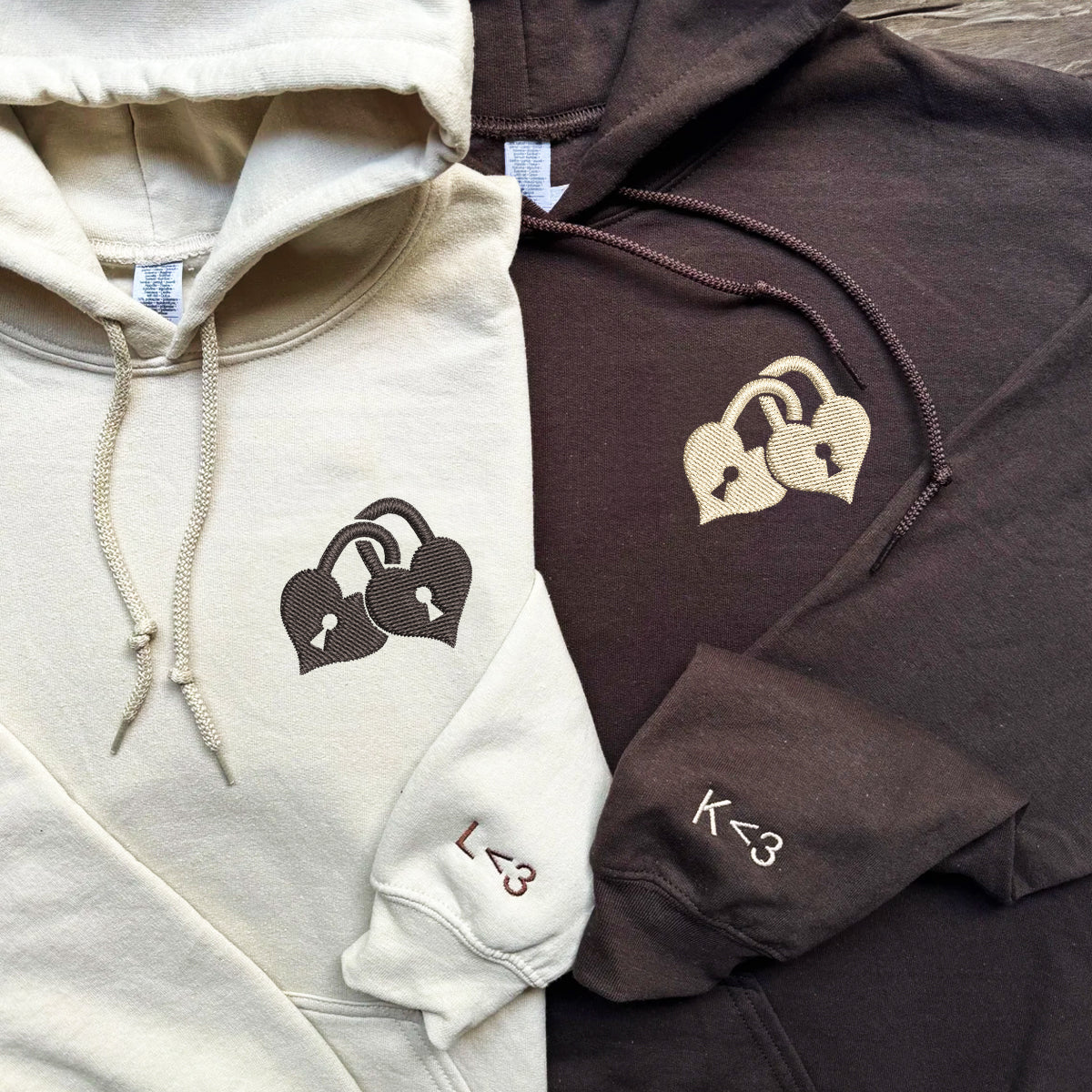 Sweats à capuche assortis avec cadenas d'amour brodés personnalisés pour couples