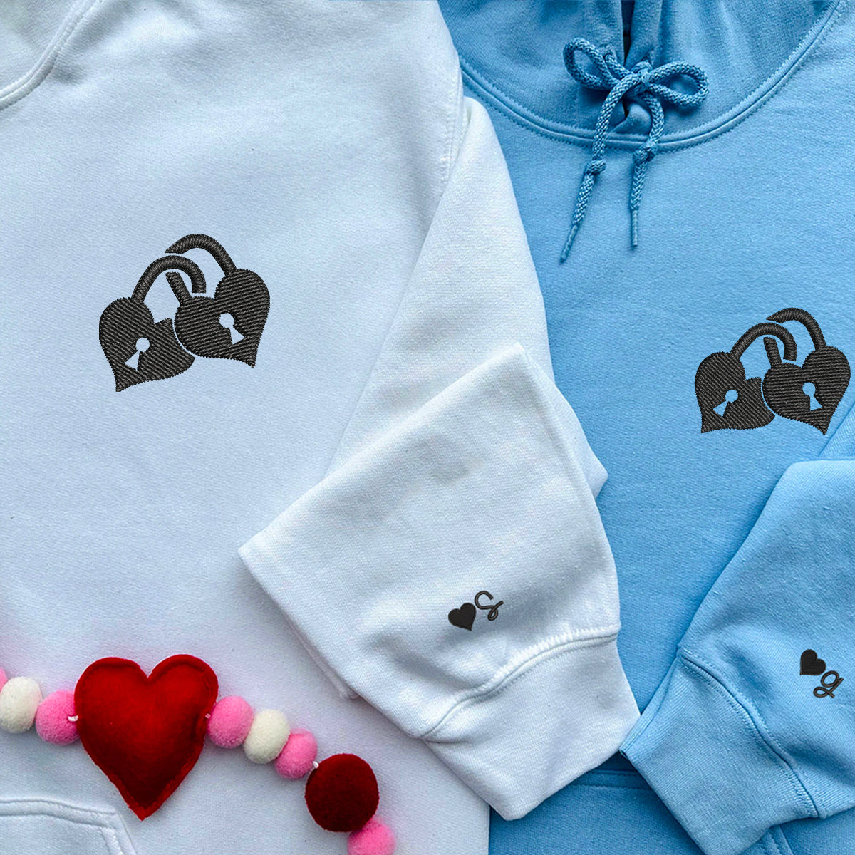 Sweats à capuche assortis avec cadenas d'amour brodés personnalisés pour couples