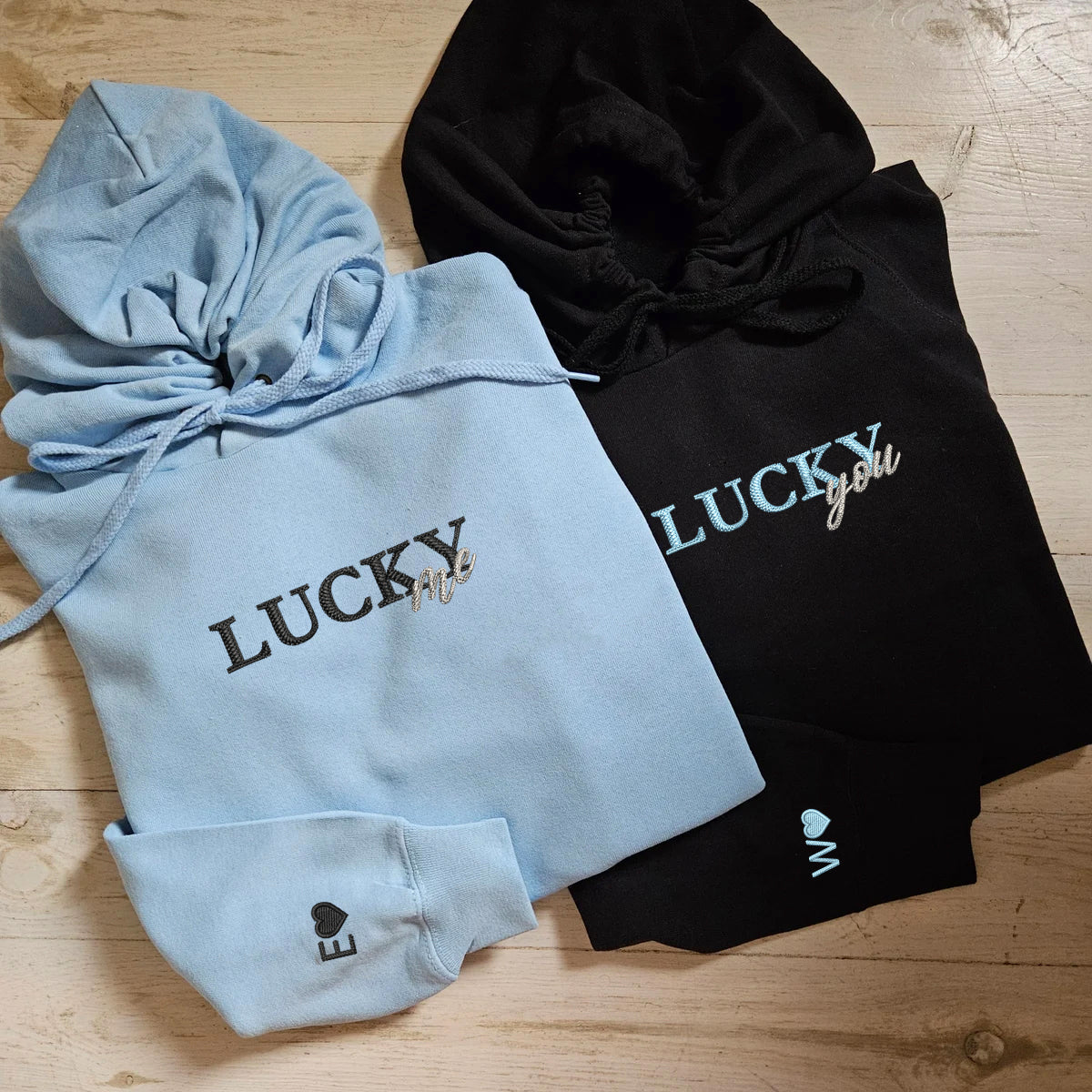 Sweats à capuche brodés personnalisés assortis Lucky You Lucky Me pour couples