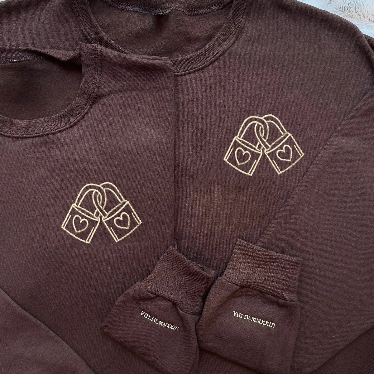 Individuell besticktes Vorhängeschloss mit Herz Passende Hoodies für Paare