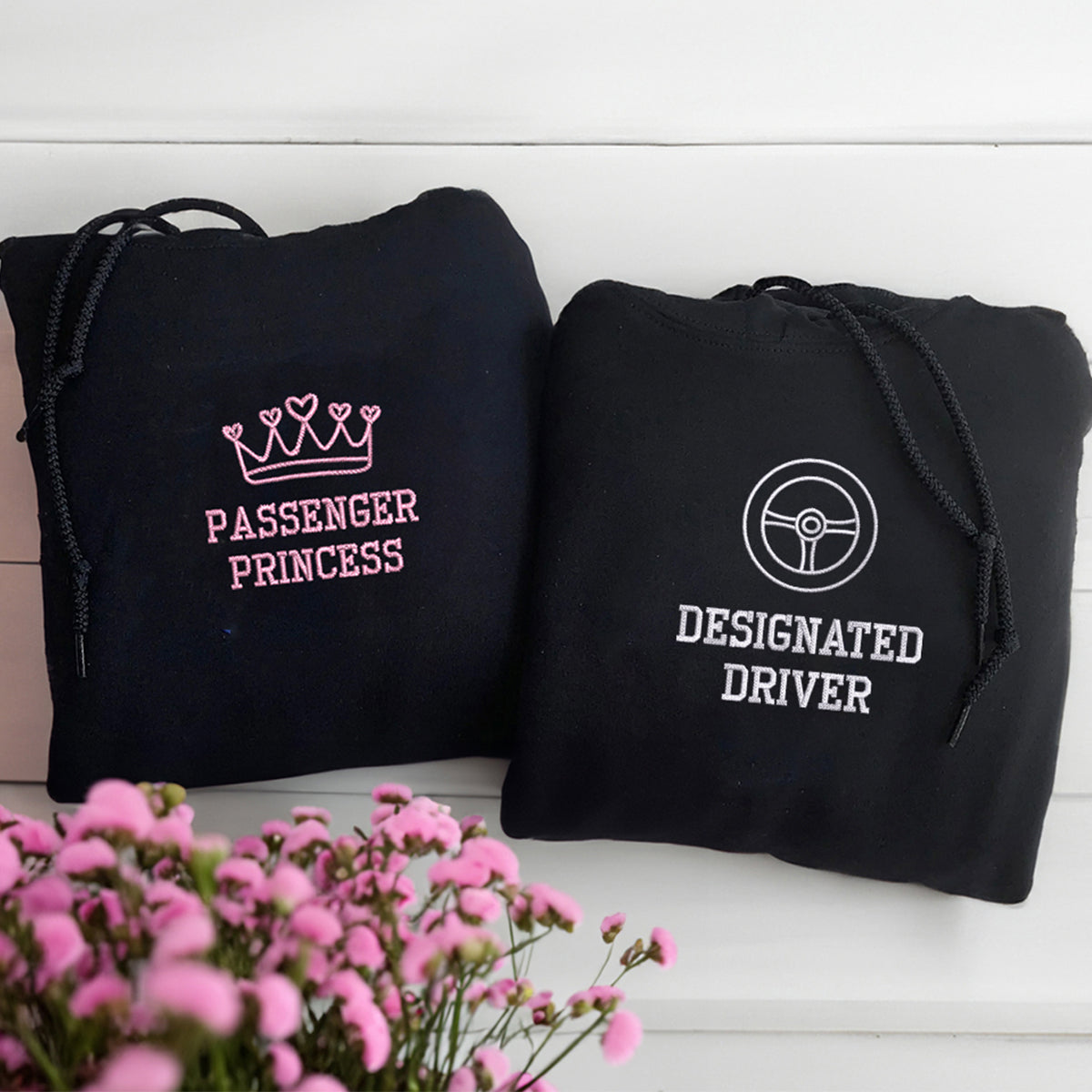 Sweats à capuche assortis brodés personnalisés Princesse passagère pour couples