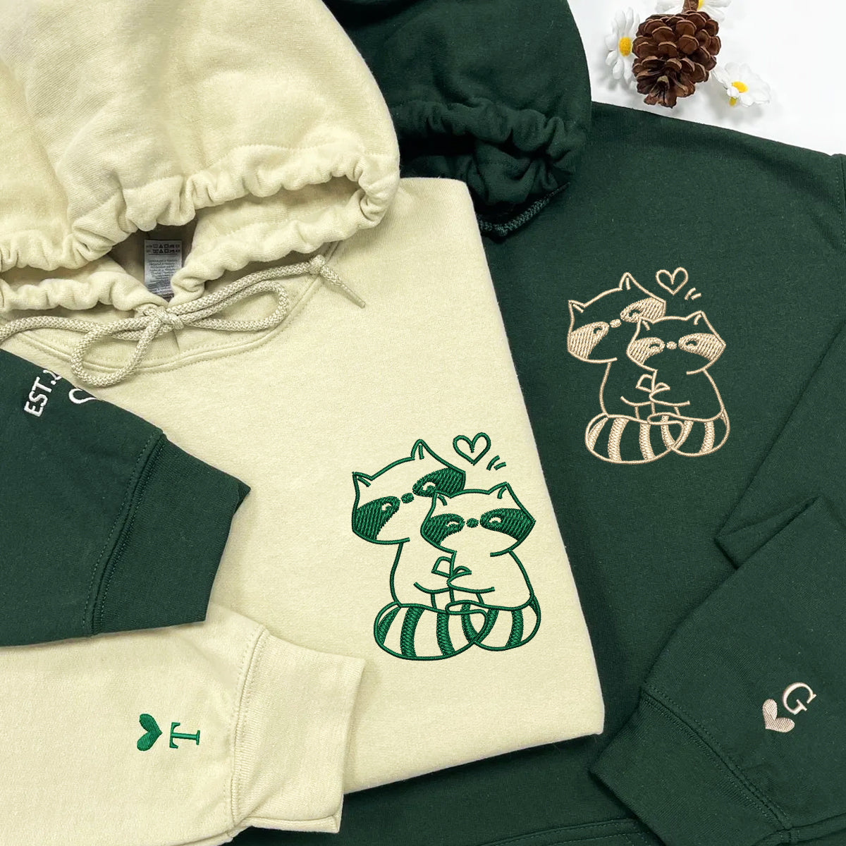 Sweats à capuche assortis brodés personnalisés Trash Pandas Love pour couples