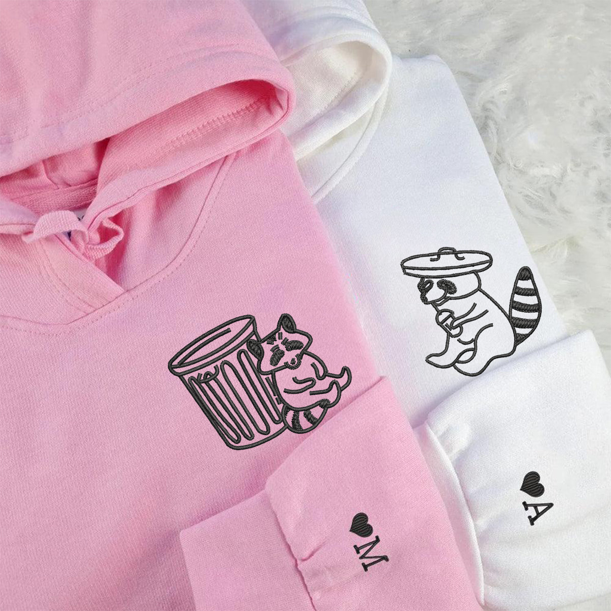 Sweats à capuche assortis brodés Trash Pandas pour couples