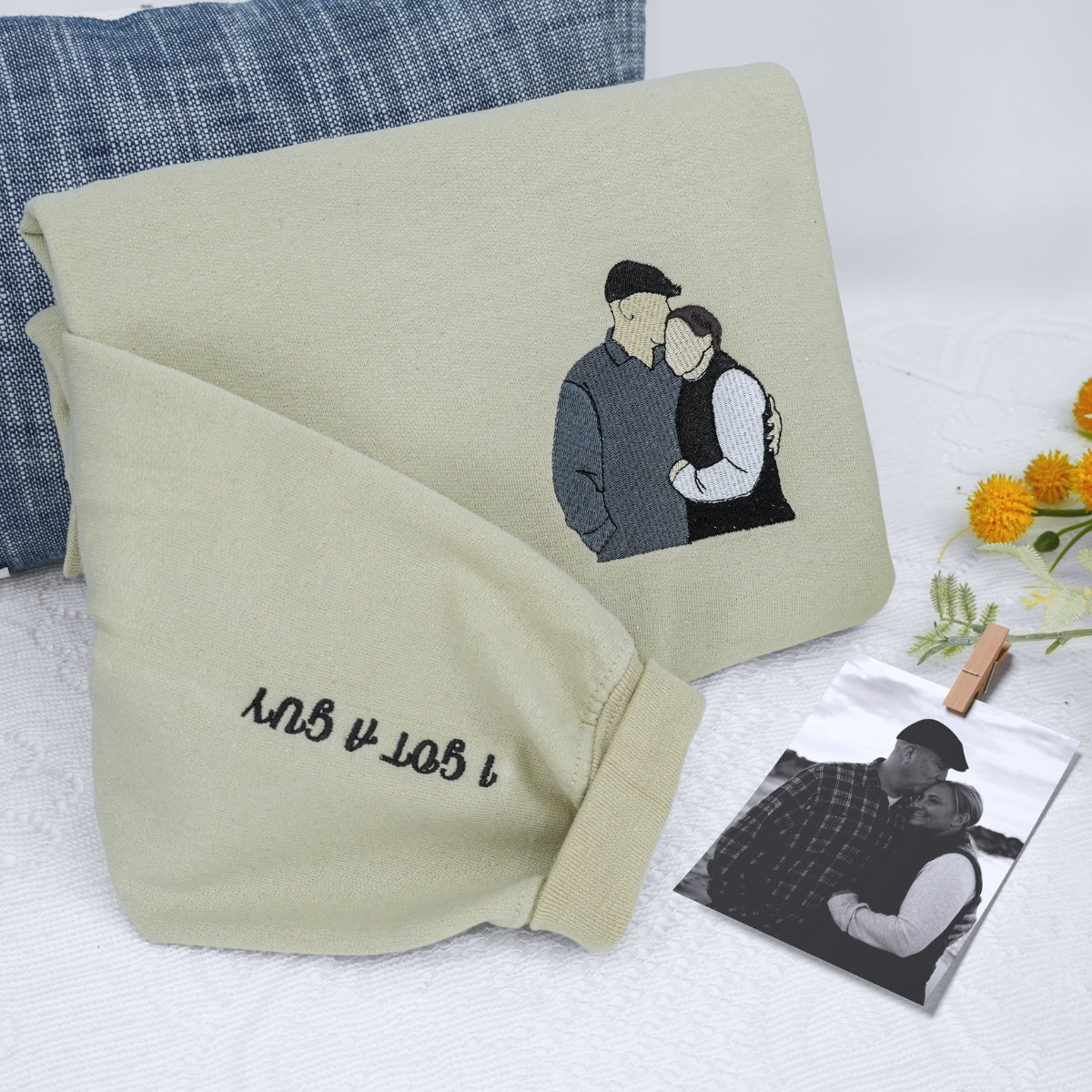 Individuell bestickte Engel- und Dämonenkatze-Kapuzenpullover für Paare