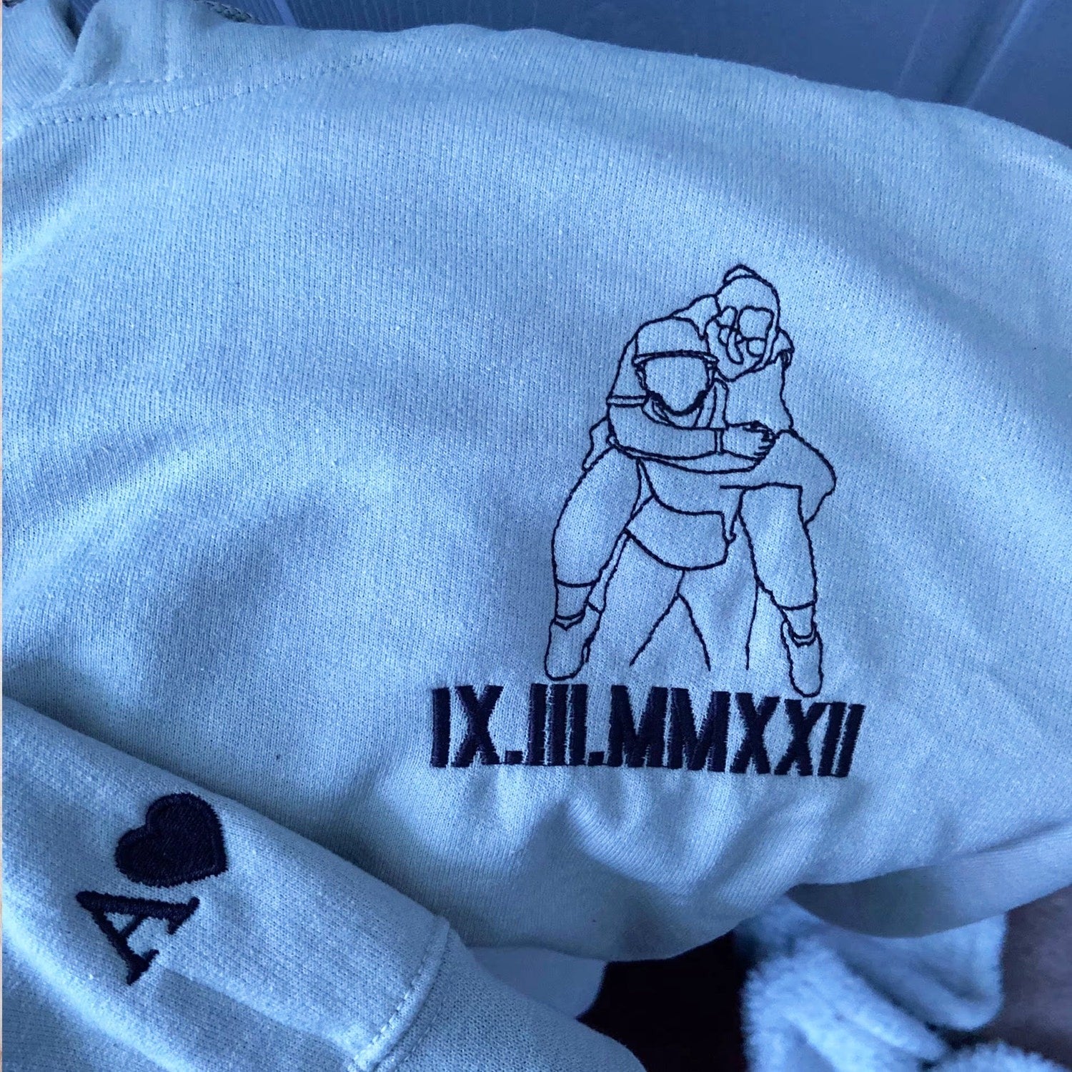 Individuell bestickte Engel- und Dämonenkatze-Kapuzenpullover für Paare