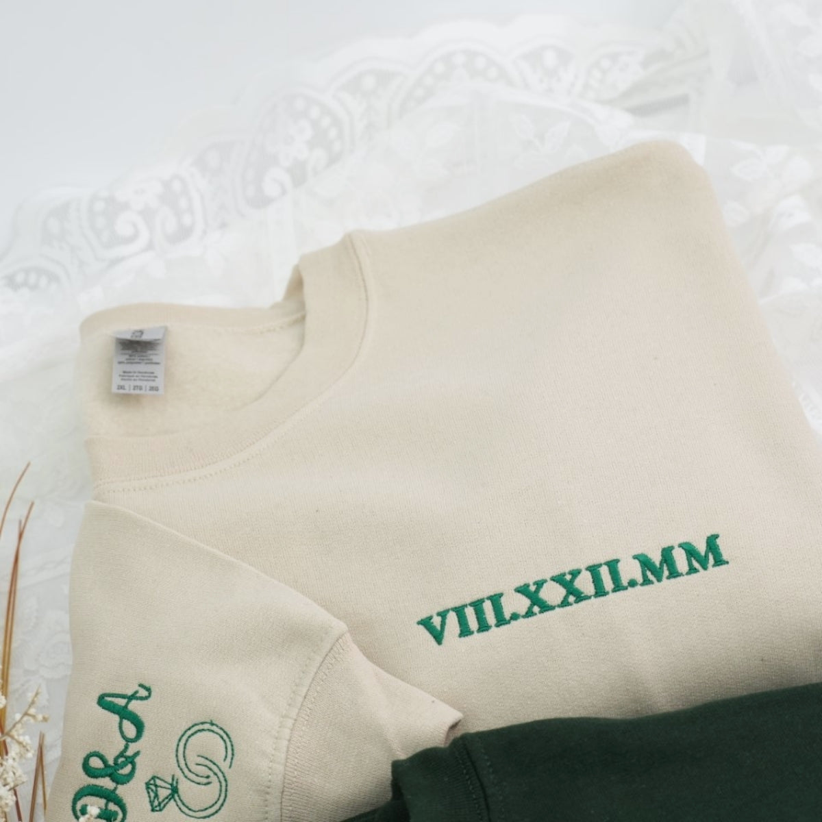 Sweats à capuche assortis brodés personnalisés avec ange et chat démon pour couples