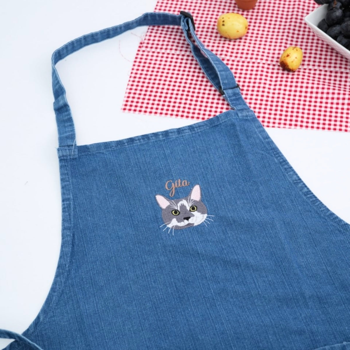 Custom Cat Embroidered Aprons - Personalized Pet Portrait Kitchen Apparel - Perfect Cat Lover Gift