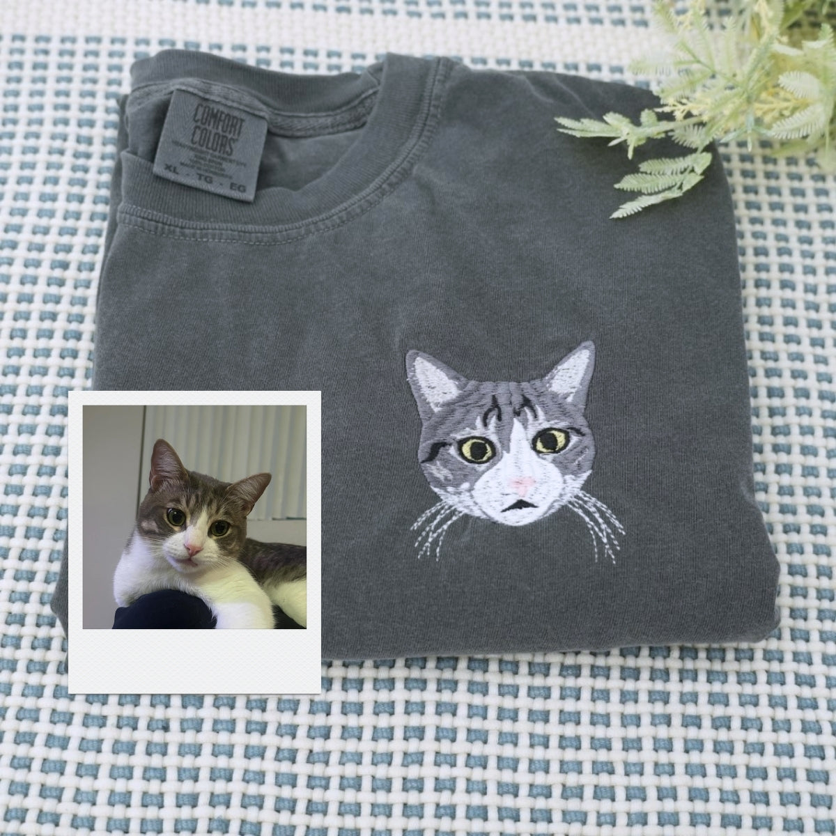 Custom Cat Portrait T-Shirt - Pet Face Embroidered Shirt From Photo - Personalized Cat Mom Gift