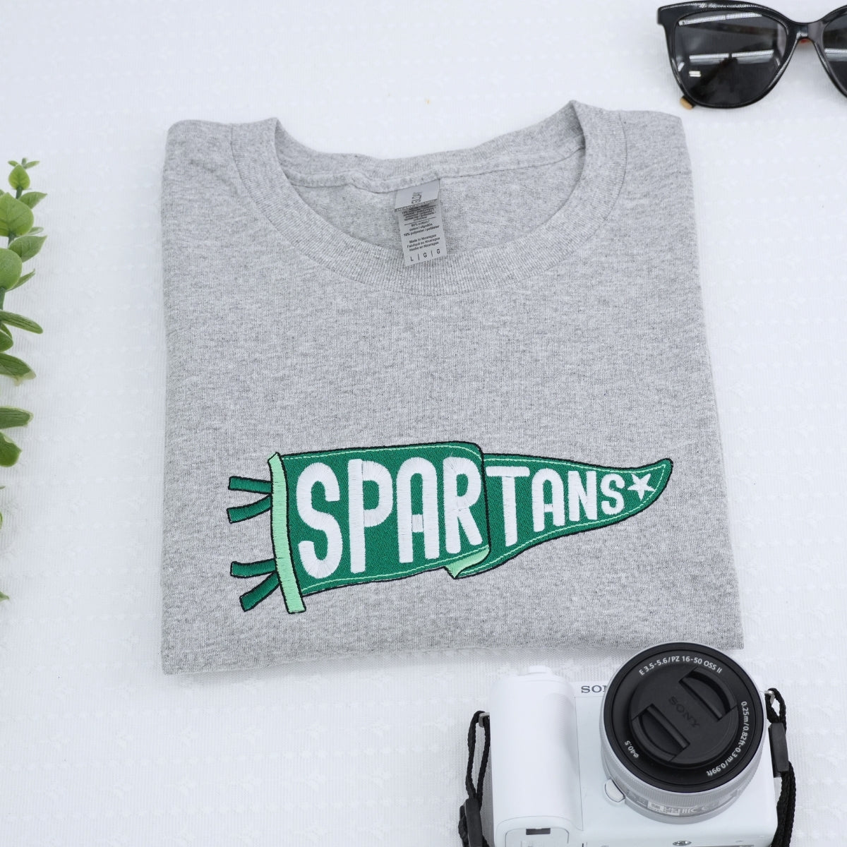 Sweats à capuche assortis brodés personnalisés avec ange et chat démon pour couples