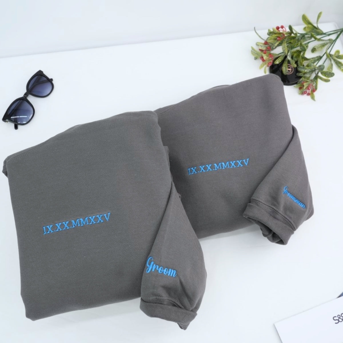 Individuell bestickte Engel- und Dämonenkatze-Kapuzenpullover für Paare