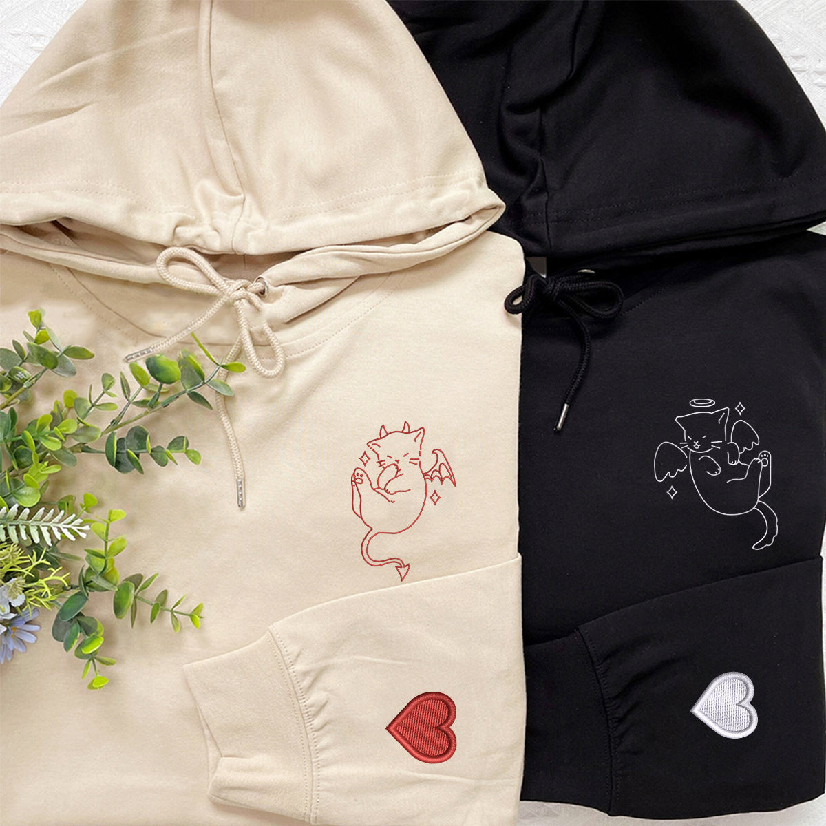 Individuell bestickte Engel- und Dämonenkatze-Kapuzenpullover für Paare