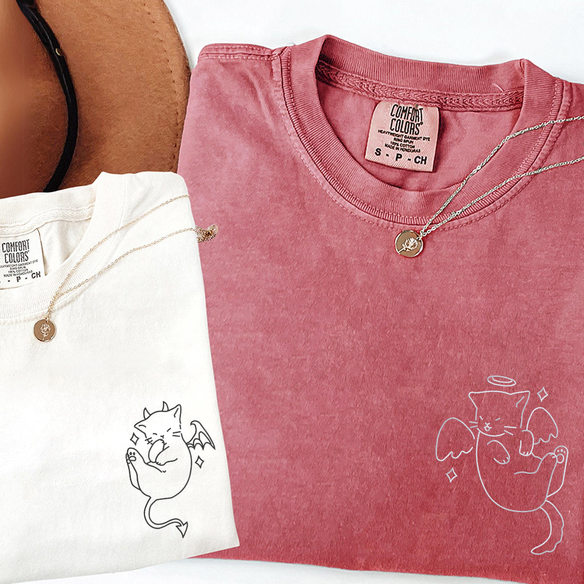 Individuell bestickte Engel und Dämon Katze passende T-Shirts für Paare