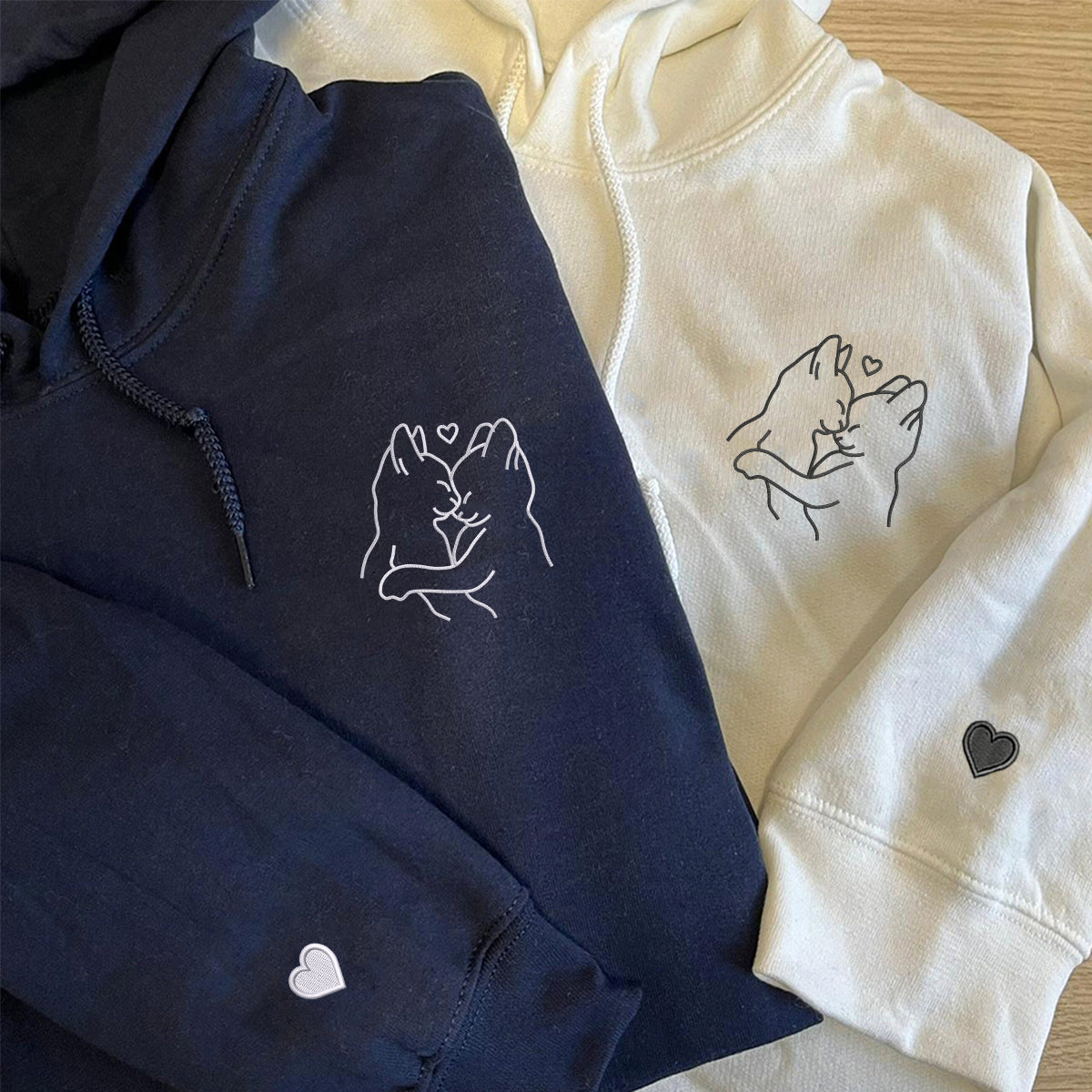 Individuell bestickte Engel- und Dämonenkatze-Kapuzenpullover für Paare