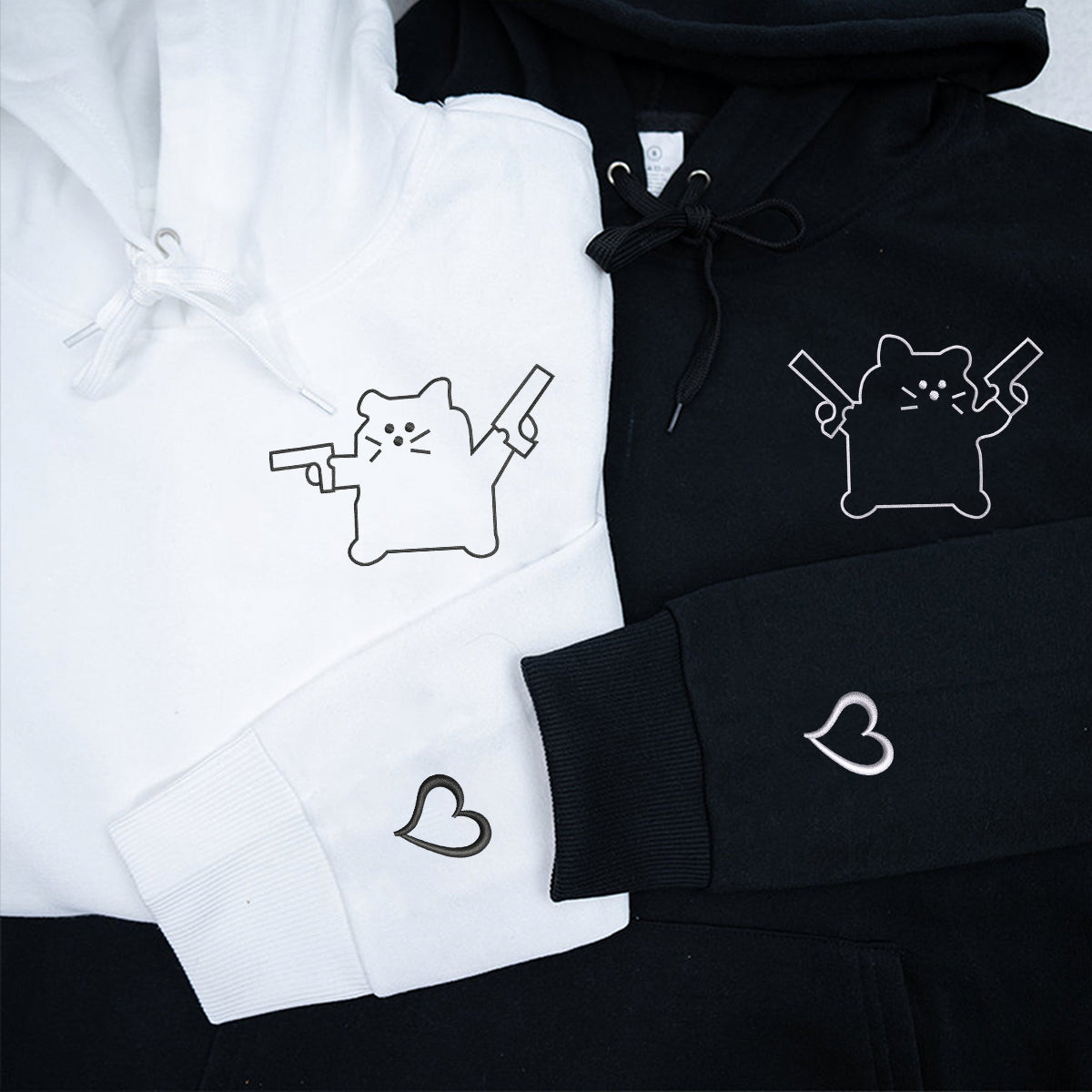 Individuell bestickte Katze mit Pistole, passende Hoodies für Paare