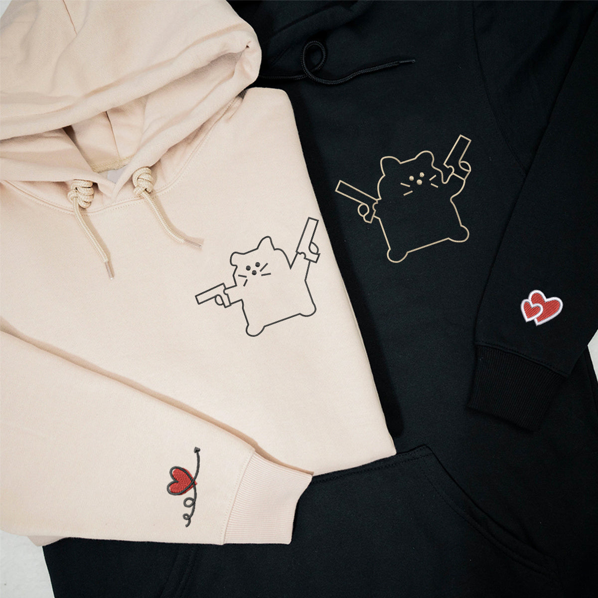 Individuell bestickte Katze mit Pistole, passende Hoodies für Paare