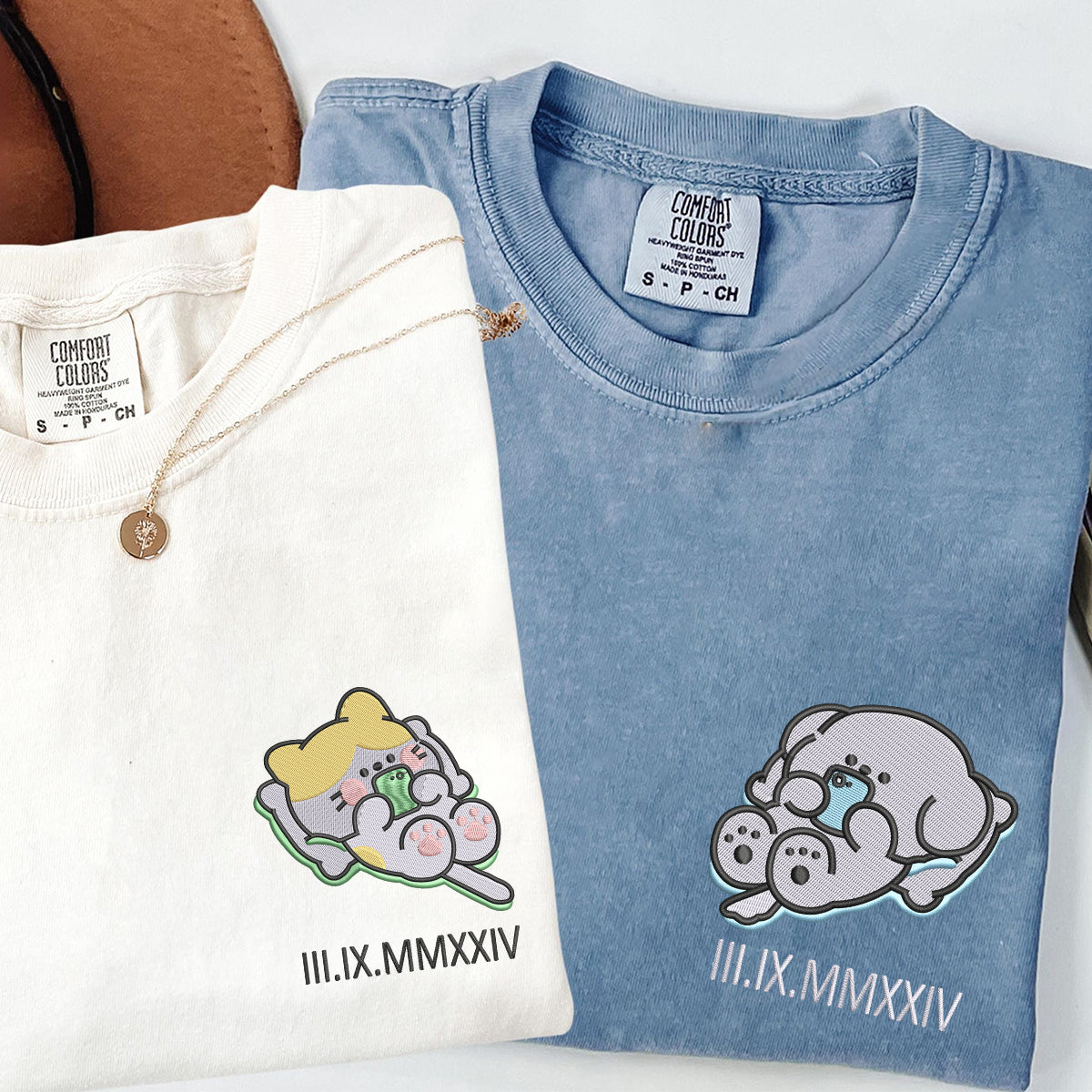 Individuell bestickte Katze x Hund Benutzerdefinierte römische Ziffer passende T-Shirts für Paare