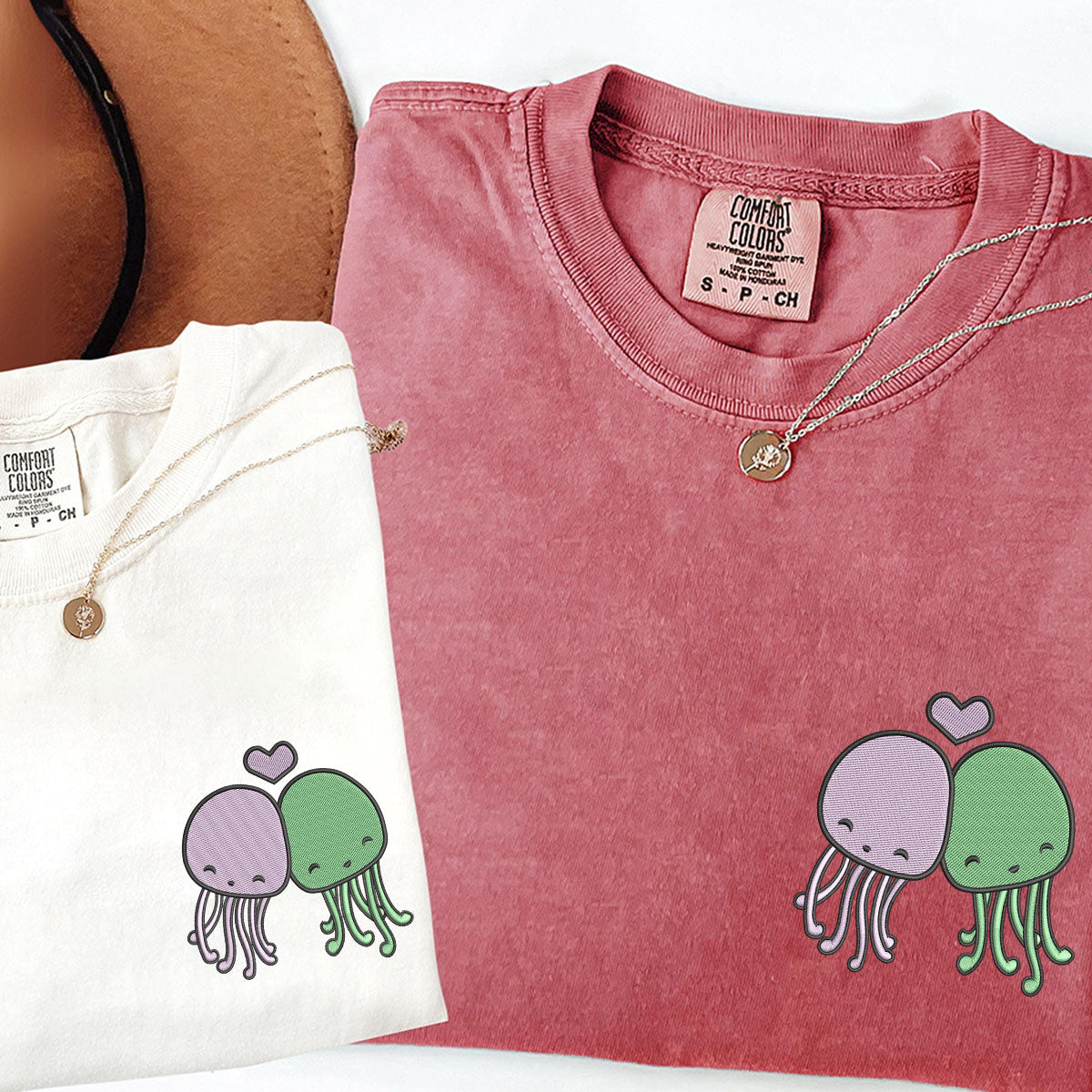 Custom Embroidered Cute Octopus Matching T-shirts for Couples