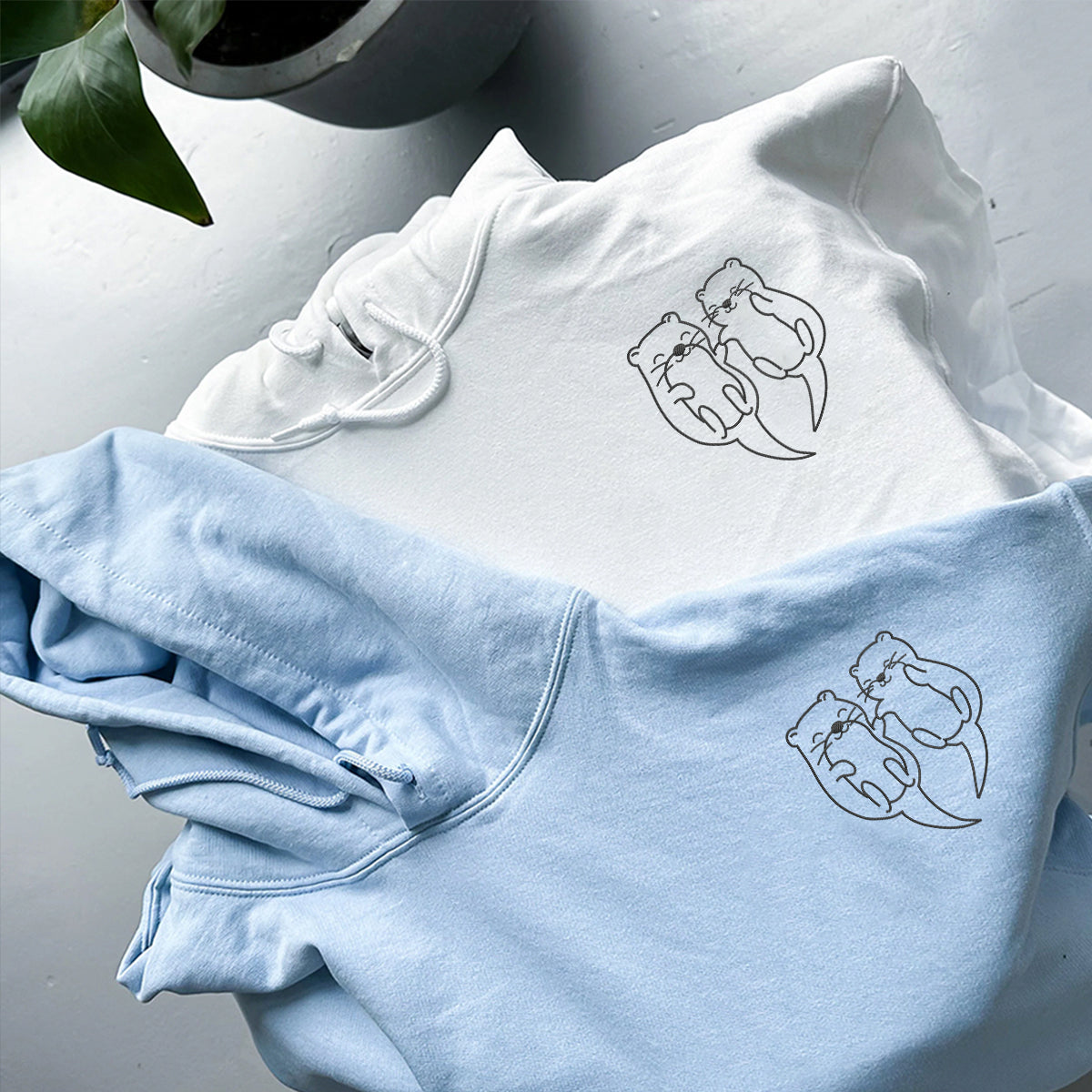 Individuell bestickte Engel- und Dämonenkatze-Kapuzenpullover für Paare