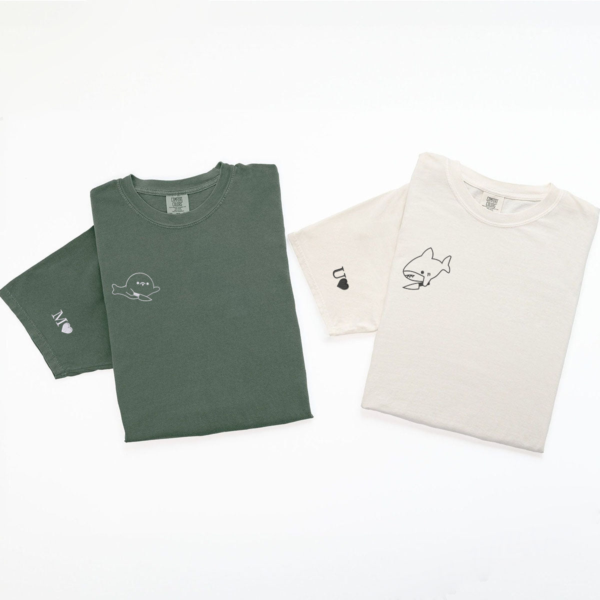 T-shirts personnalisés brodés avec un joli requin et un phoque assortis pour les couples