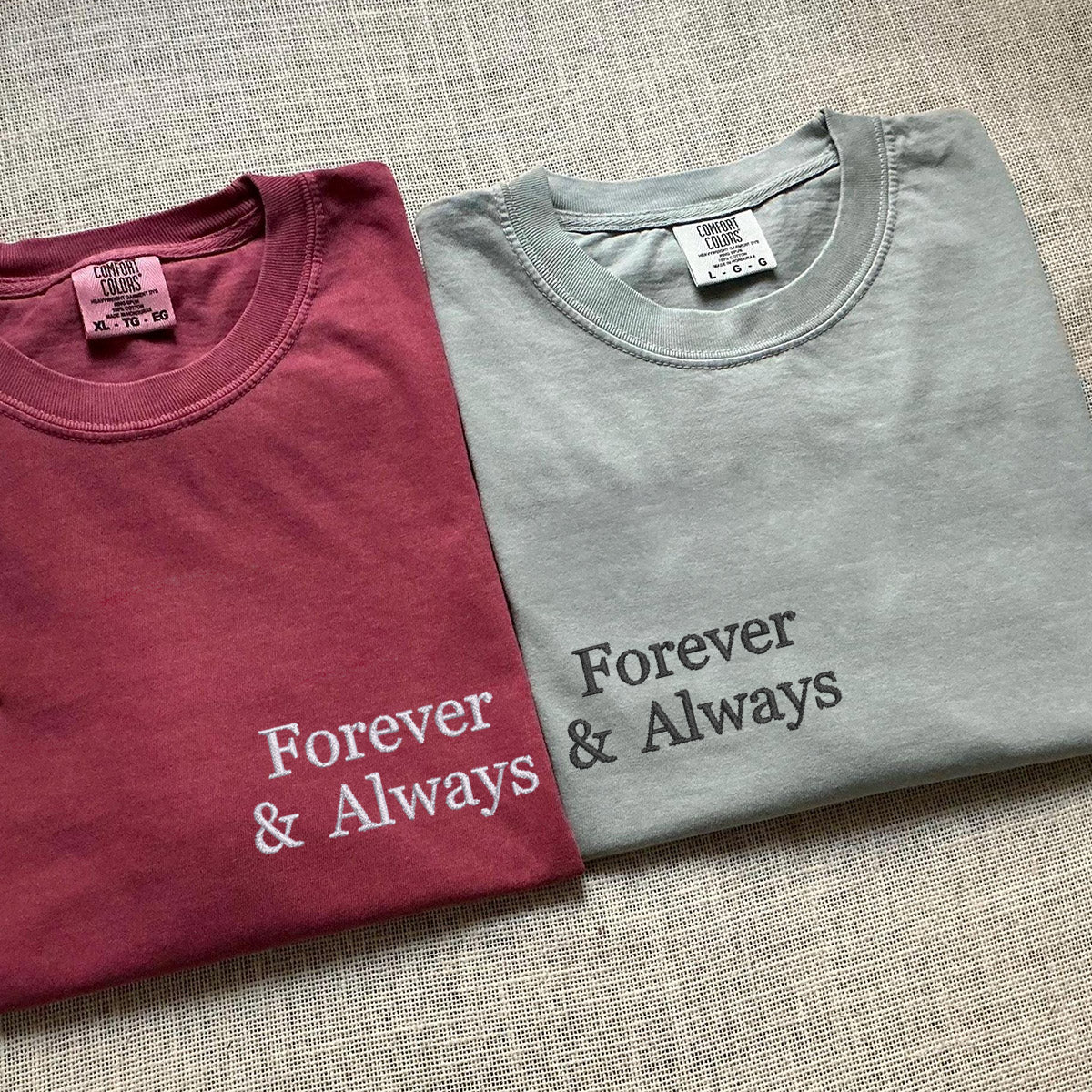 T-shirts personnalisés brodés « Forever and Always » assortis pour couples