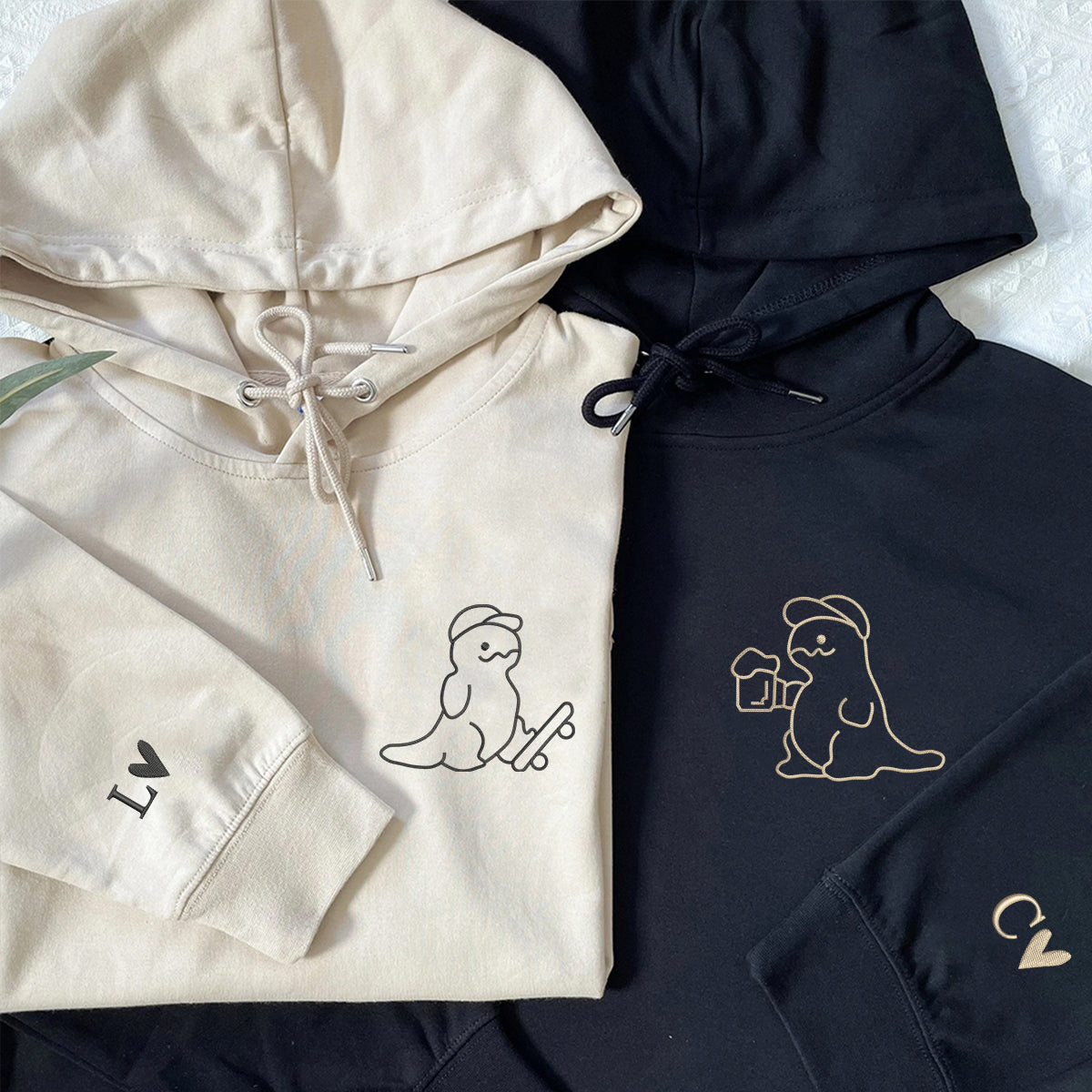 Sweats à capuche assortis brodés personnalisés avec ange et chat démon pour couples