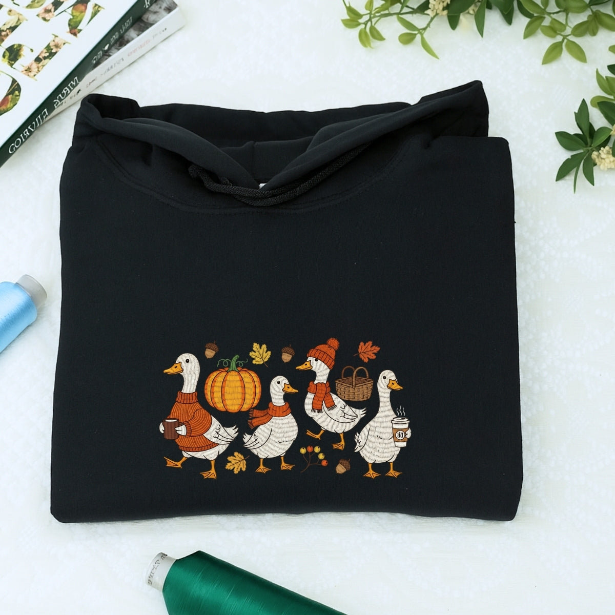 Individuell bestickte Engel- und Dämonenkatze-Kapuzenpullover für Paare