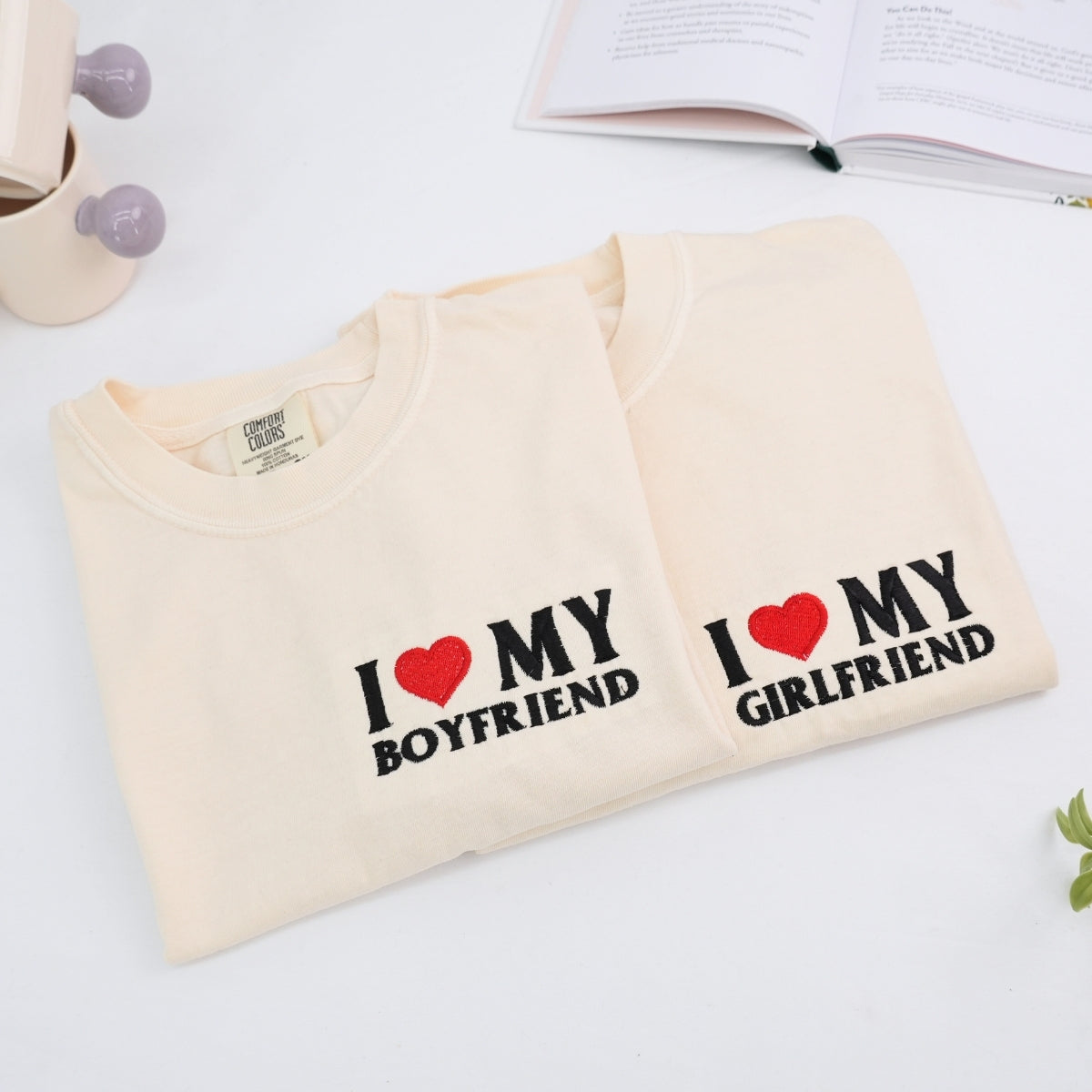 T-shirts personnalisés brodés « J&#39;aime ma copine, mon copain » assortis pour couples