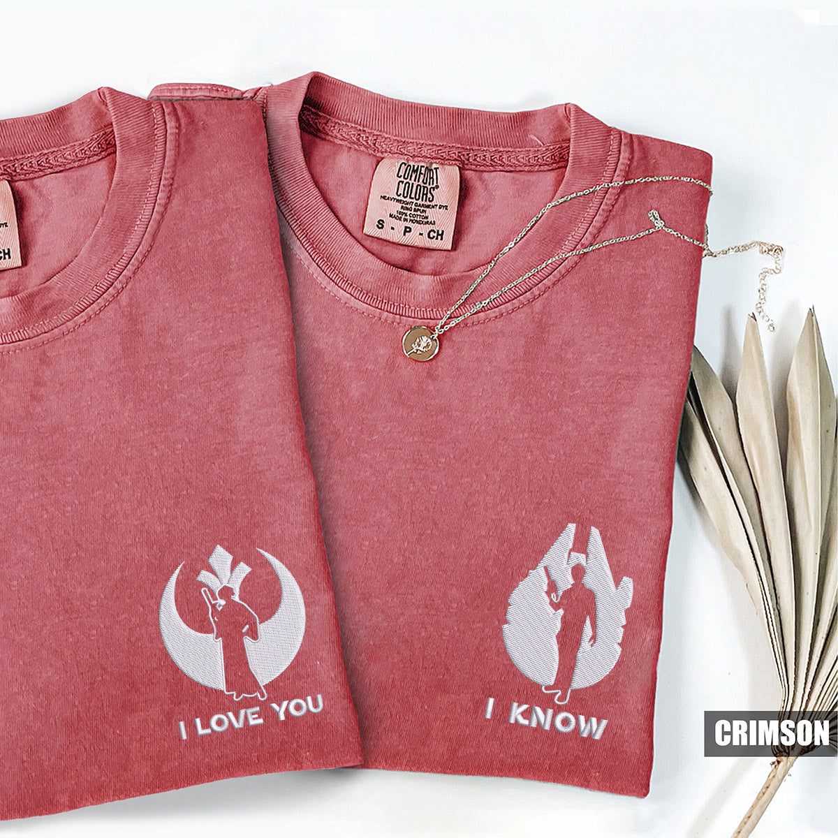 Individuell bestickte „I Love You And I Know“-T-Shirts für Paare