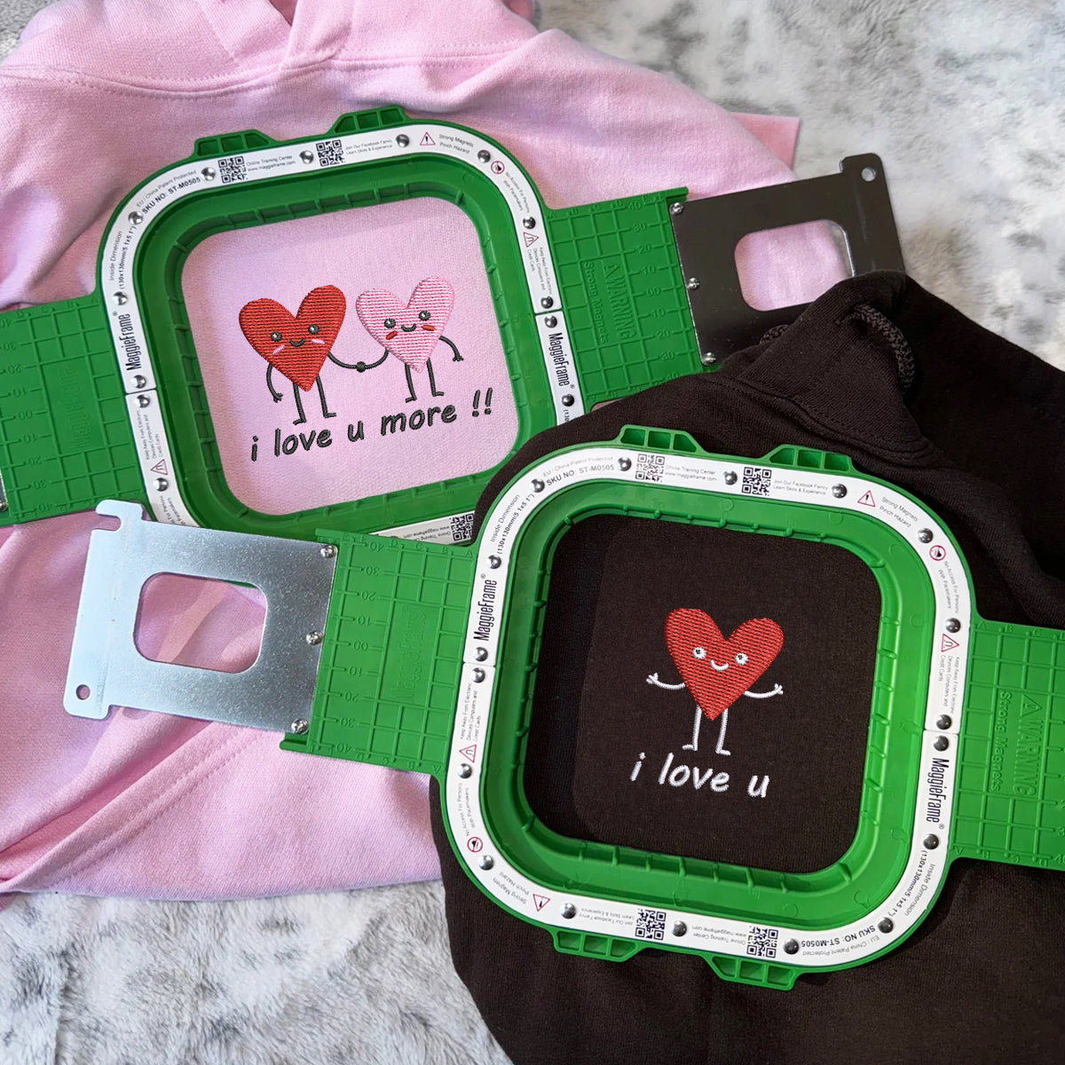 Sweats à capuche personnalisés brodés « Je t'aime plus » assortis pour couples