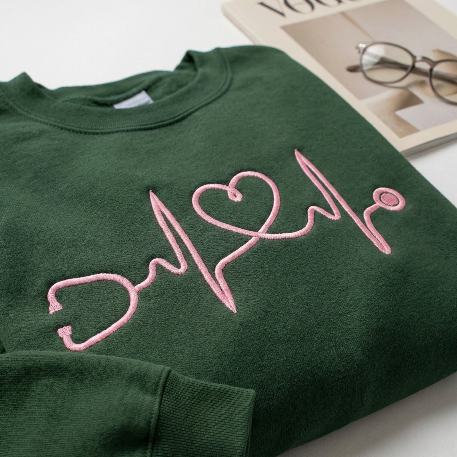 Individuell bestickte Engel- und Dämonenkatze-Kapuzenpullover für Paare