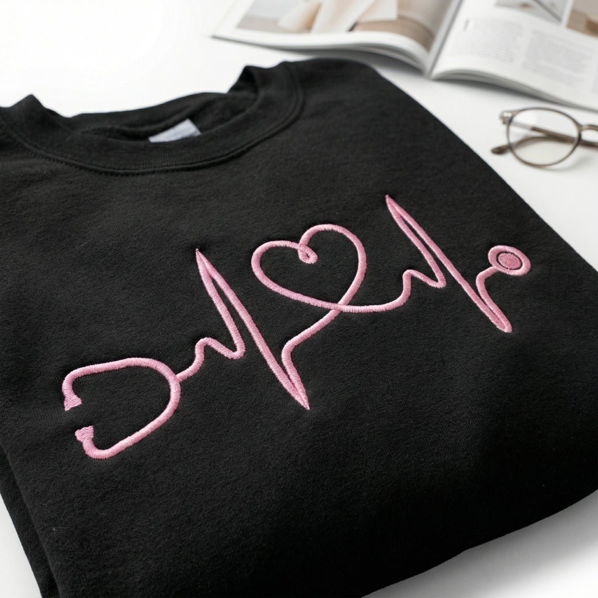 Individuell bestickte Engel- und Dämonenkatze-Kapuzenpullover für Paare