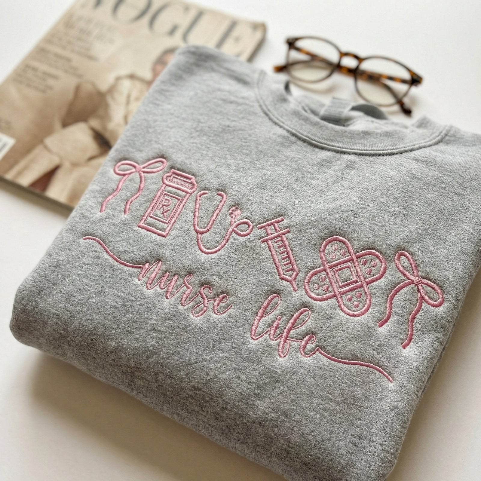 Individuell bestickte Engel- und Dämonenkatze-Kapuzenpullover für Paare