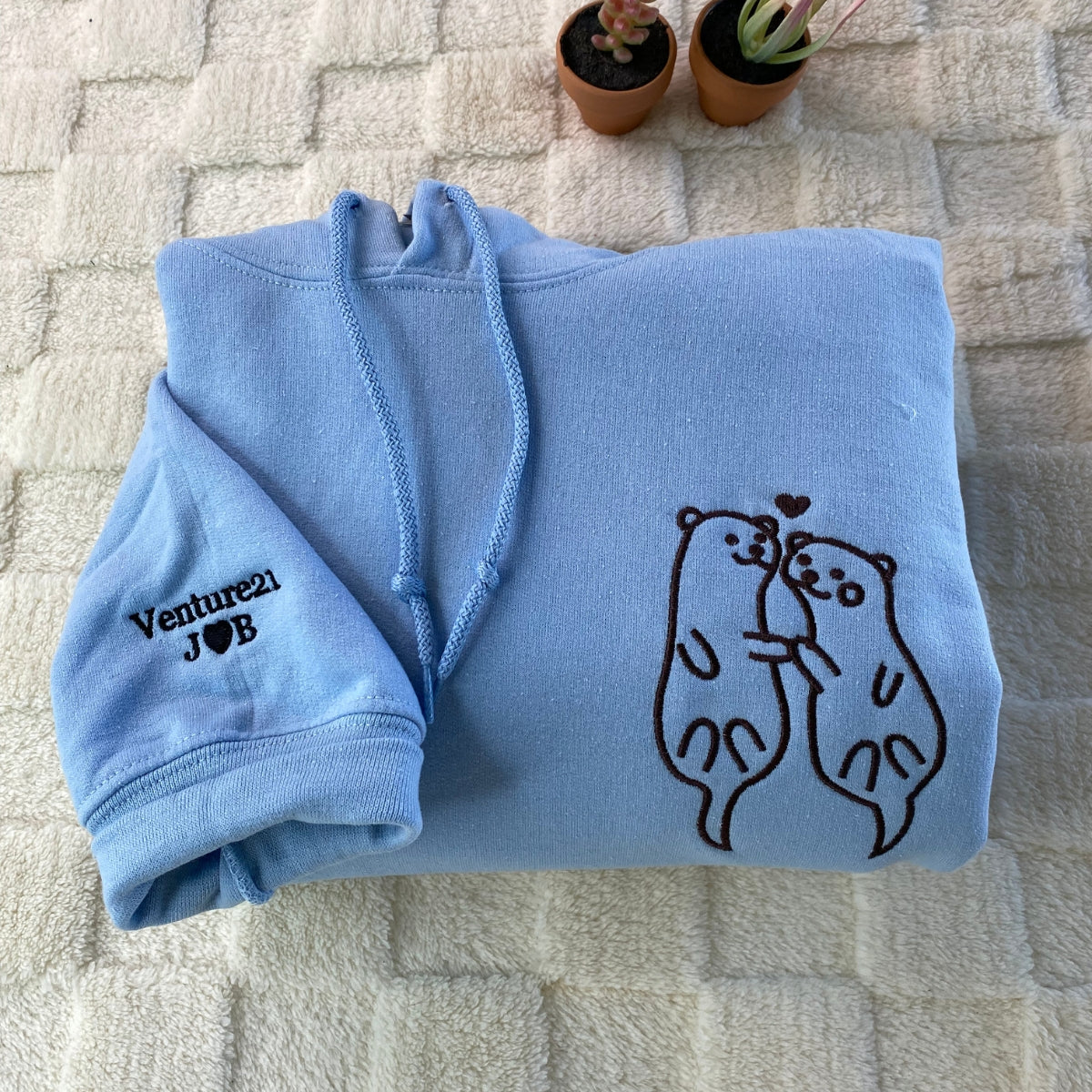 Sweats à capuche assortis brodés personnalisés en forme de loutre pour couples