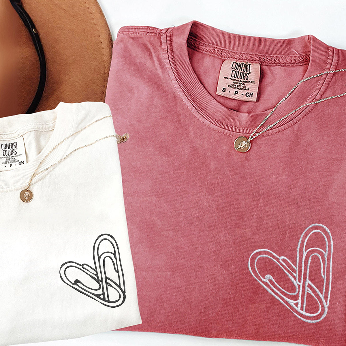 Custom Embroidered Paperclip Heart Matching T-shirts for Couples