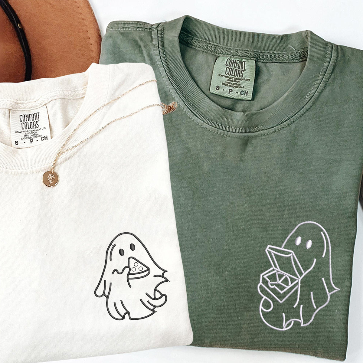 T-shirts assortis brodés personnalisés Roi et Reine des Grenouilles pour couples