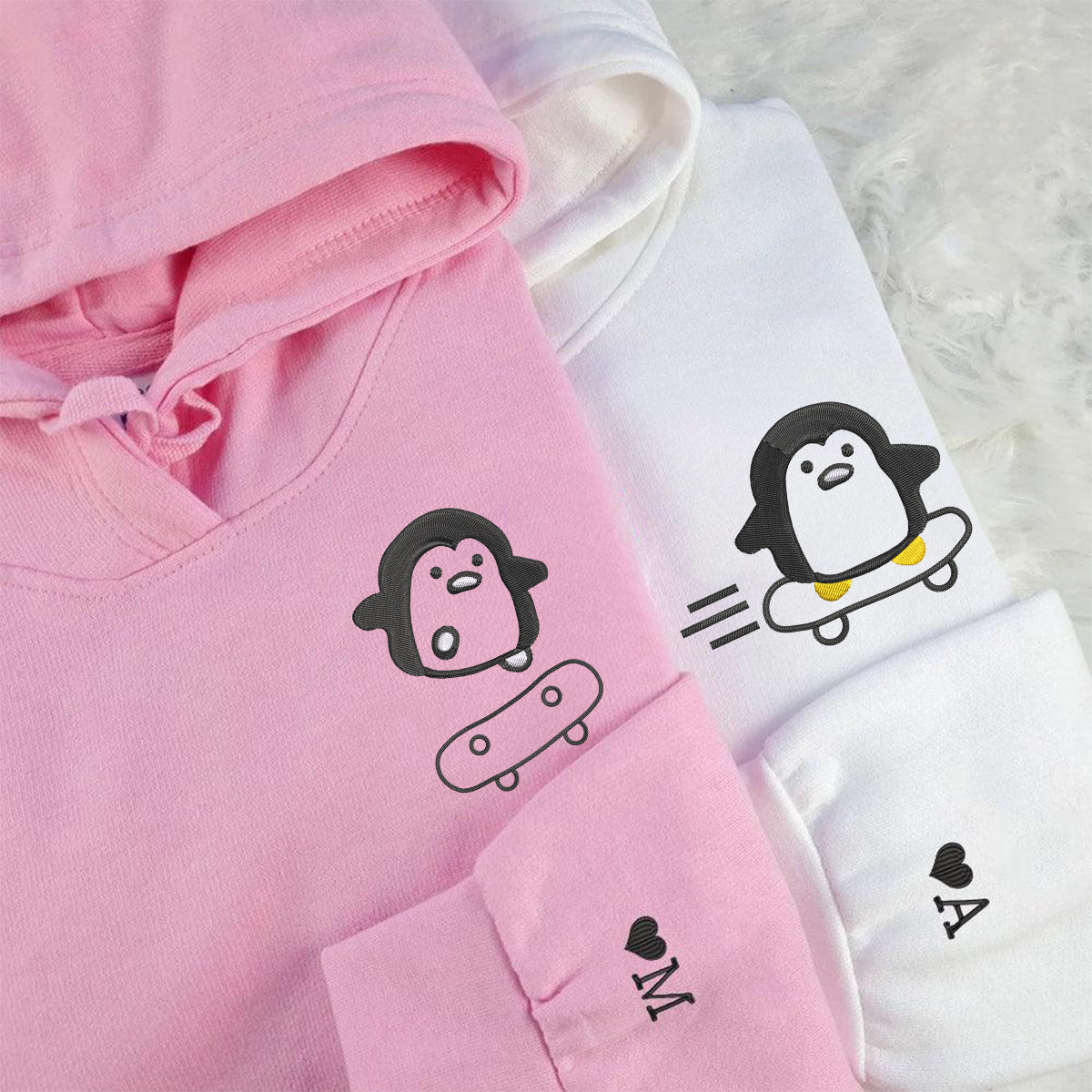 Sweats à capuche assortis personnalisés avec motif pingouin de skateboard brodé pour couples