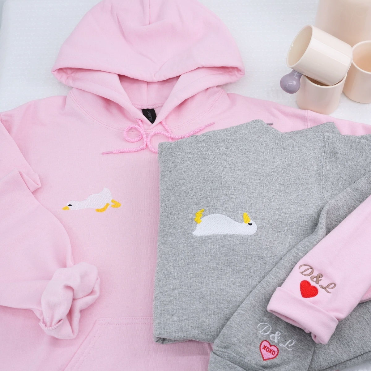 Sweats à capuche assortis brodés personnalisés Sleepy Goose pour couples