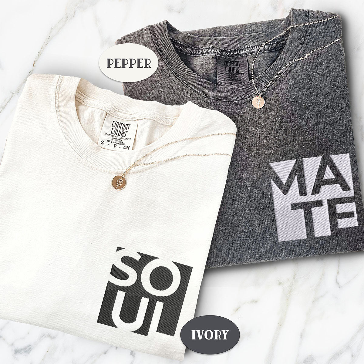 Individuell bestickte Seelenverwandte-T-Shirts für Paare