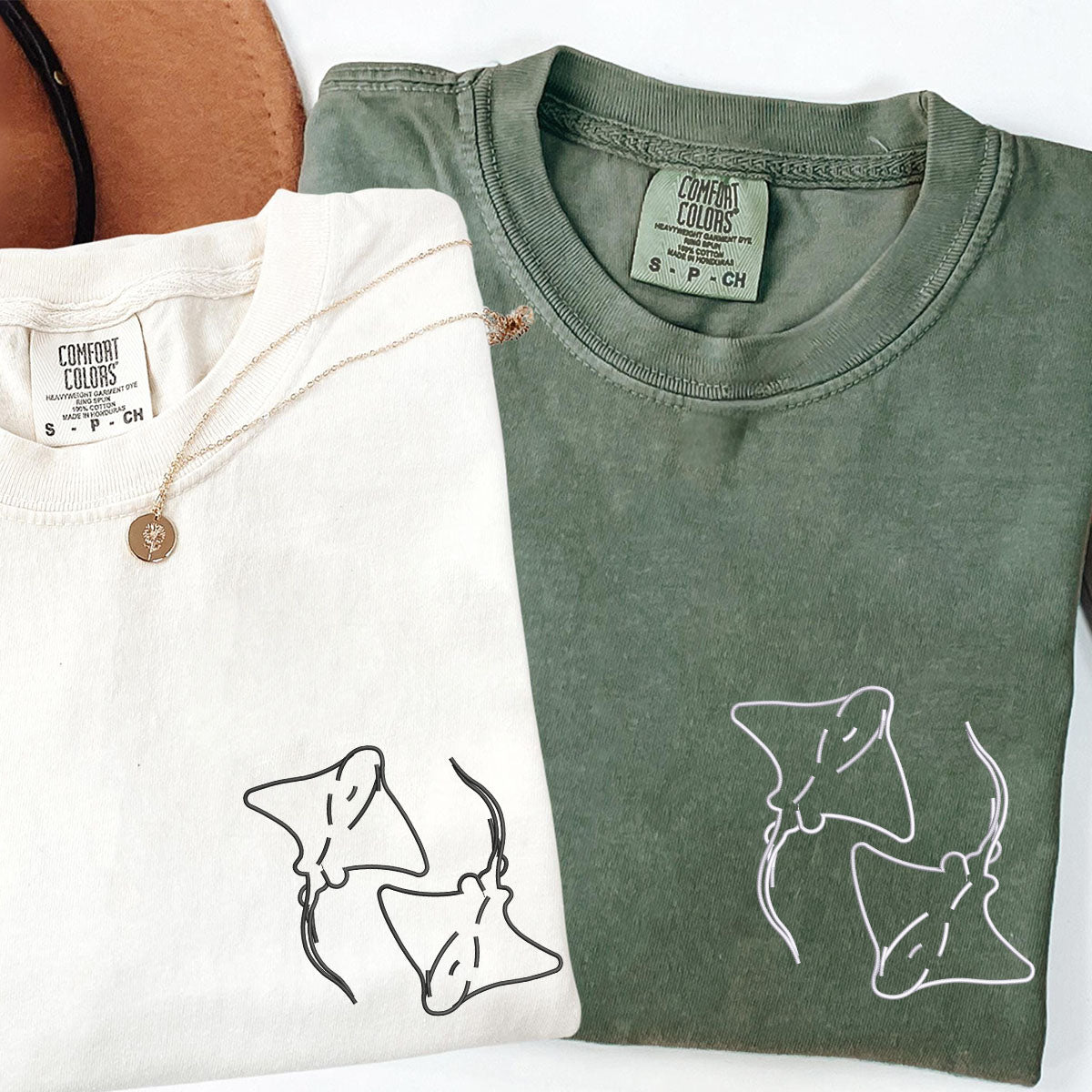 T-shirts assortis Stingray Love brodés sur mesure pour couples