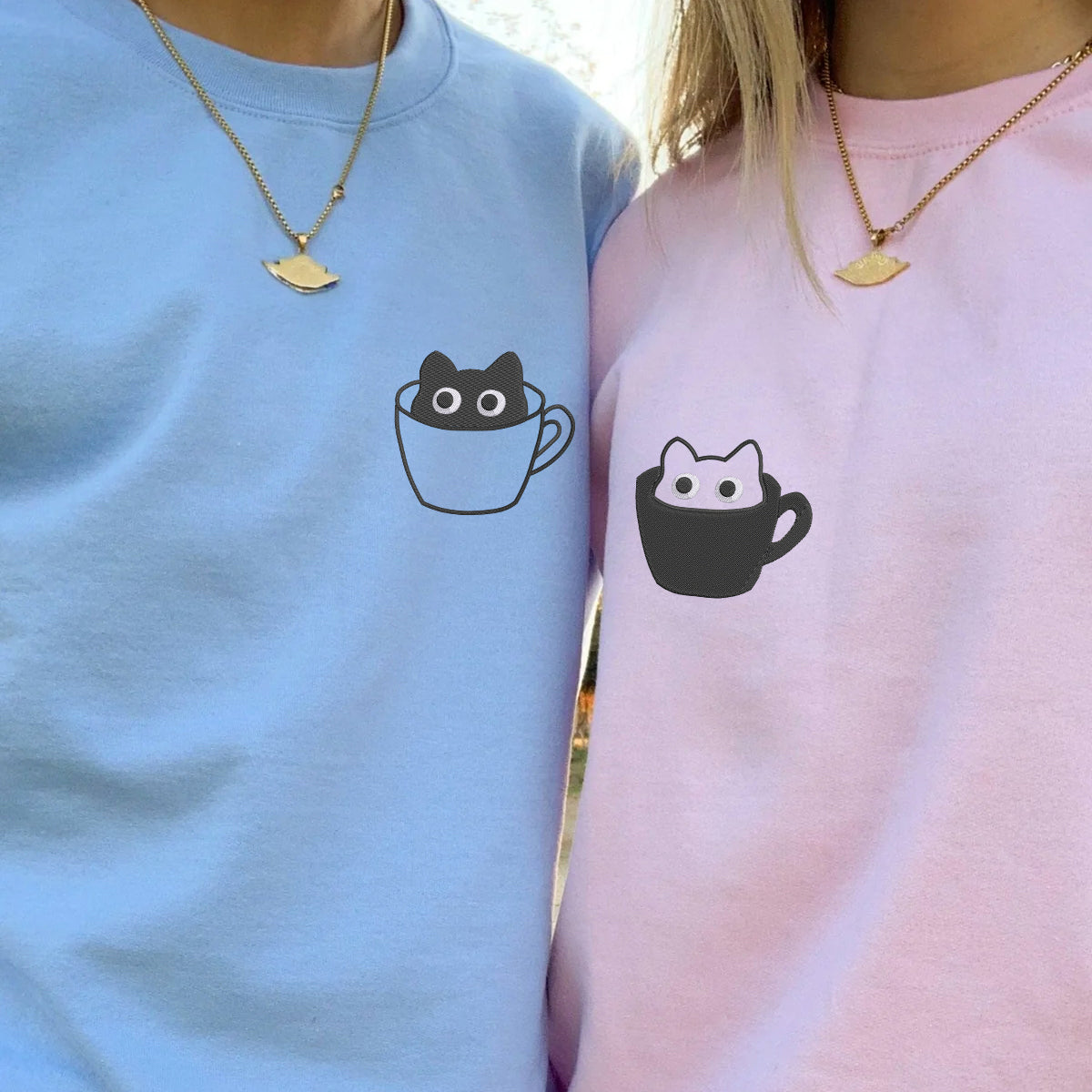 Individuell bestickte Teetassenkatze Passende Hoodies für Paare