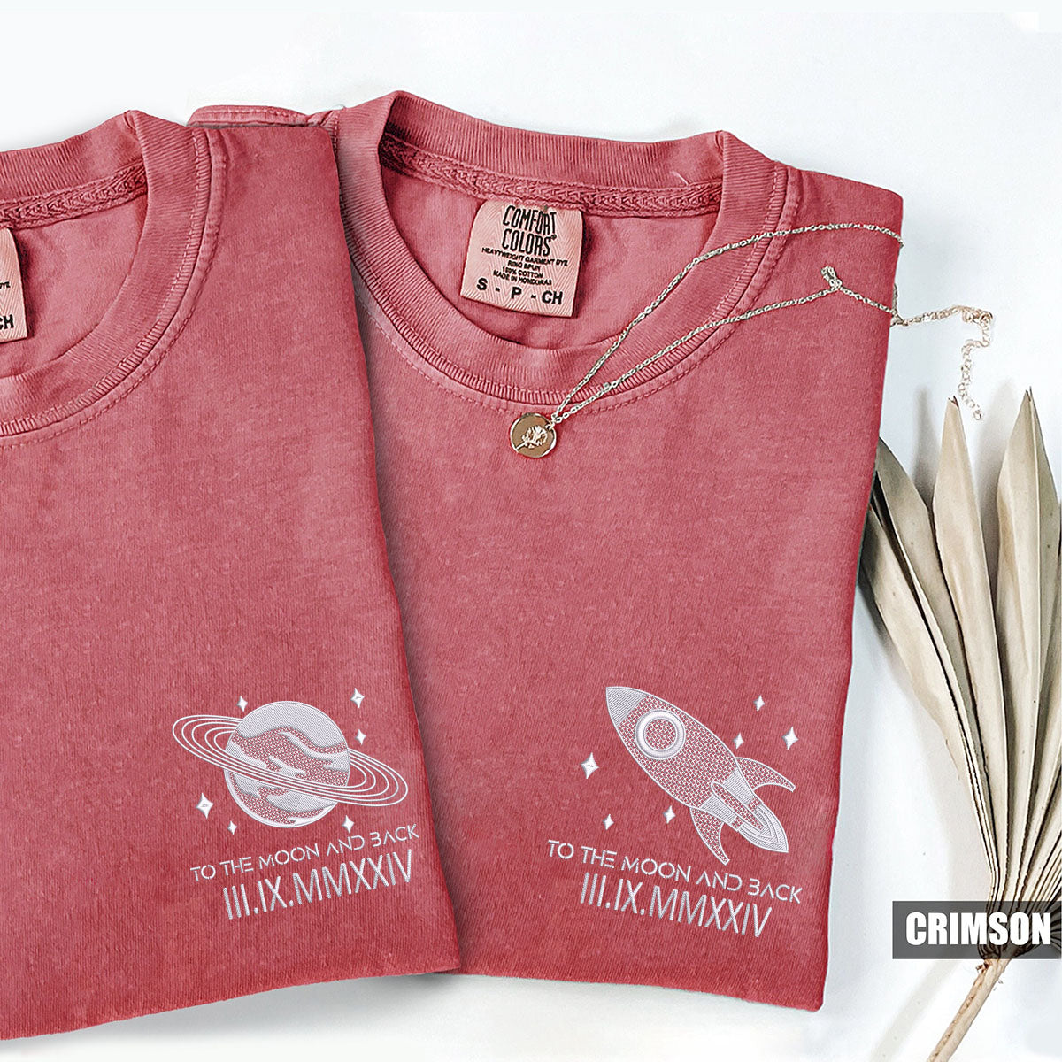 T-shirts assortis personnalisés brodés avec chiffres romains « La Lune et le Dos » pour couples