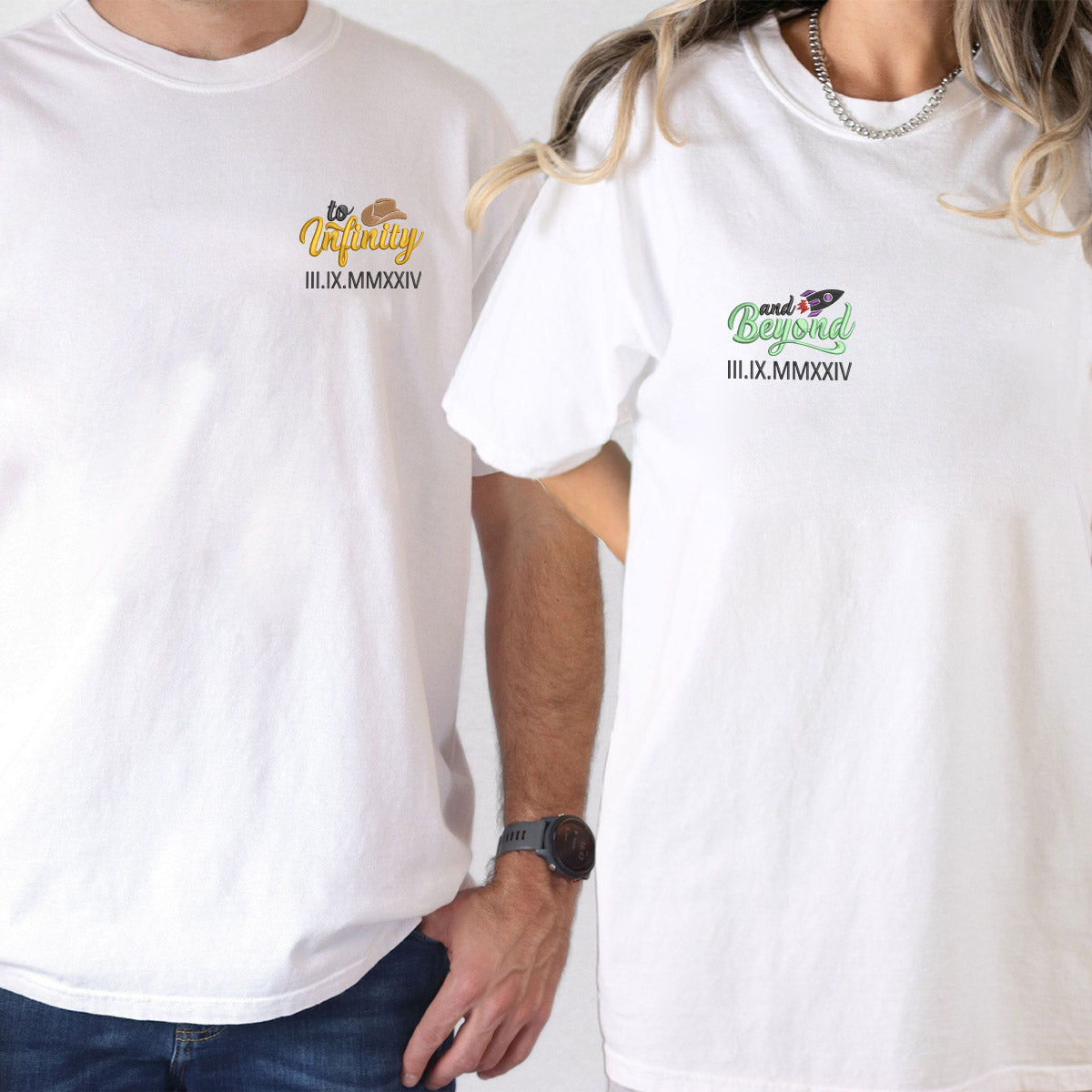 T-shirts personnalisés brodés avec chiffres romains « To Infinity And Beyond » pour couples
