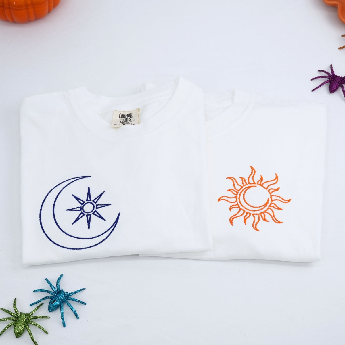 Individuell bestickte Zwei-in-Eins-T-Shirts für Paare