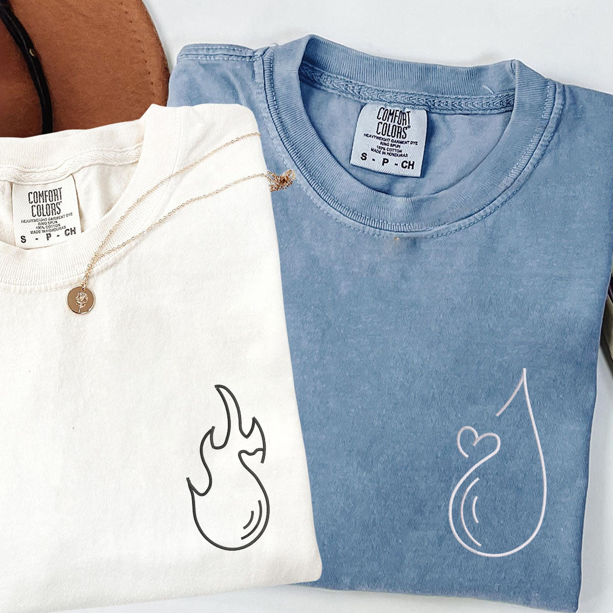 Individuell bestickte Wasser- und Feuer-T-Shirts für Paare