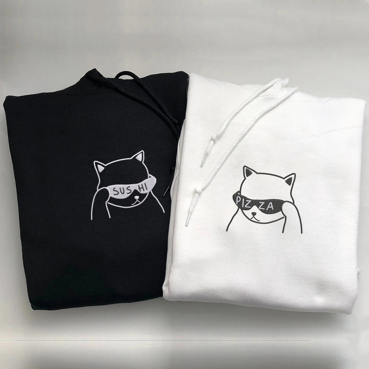 Individuell bestickte „What Are We Eating Today“-Kapuzenpullover für Paare