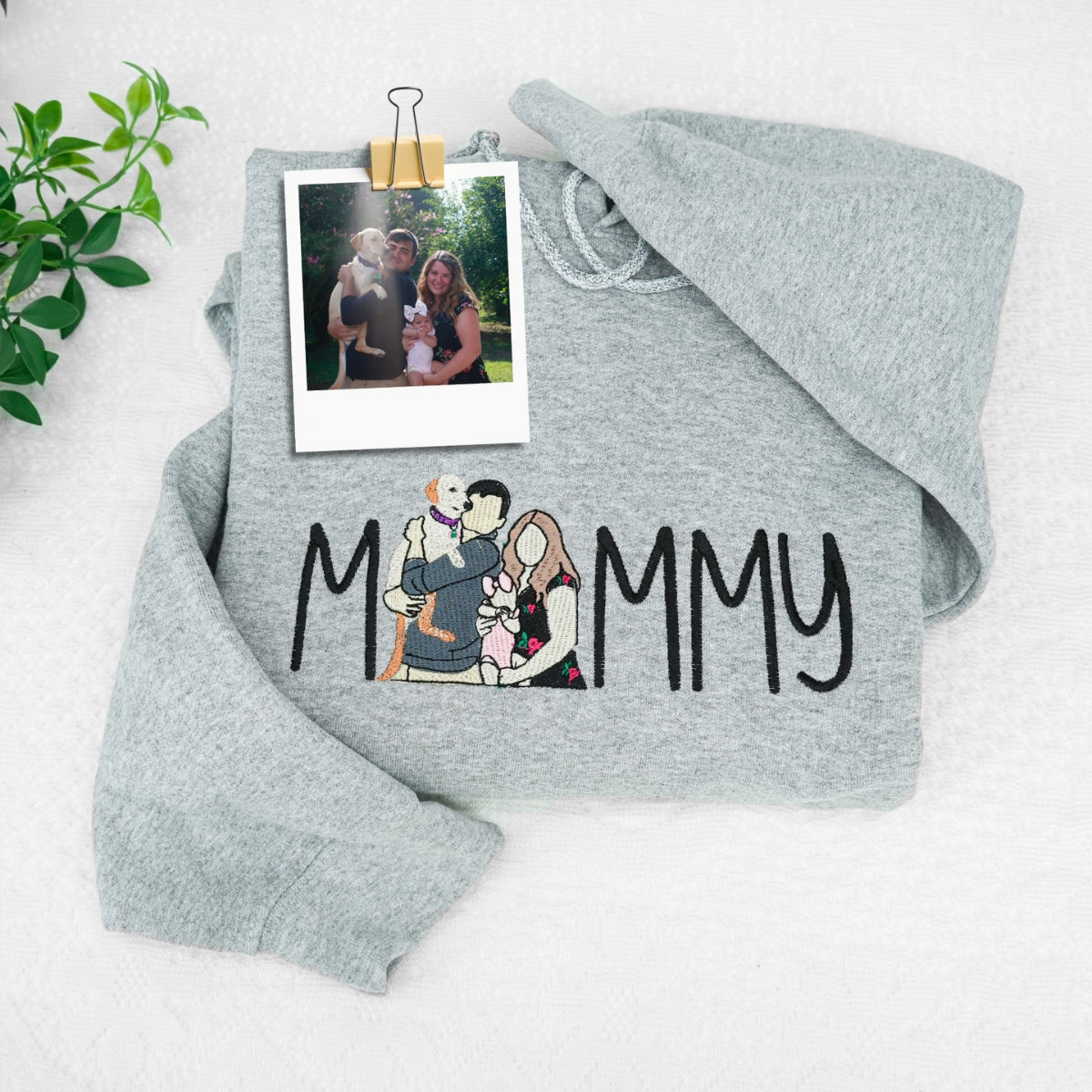 Custom Mommy Hoodies - Family Script Embroidered Sweatshirts - Perfect Mother Gift