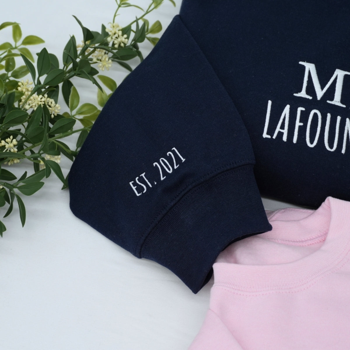 Individuell bestickte Engel- und Dämonenkatze-Kapuzenpullover für Paare