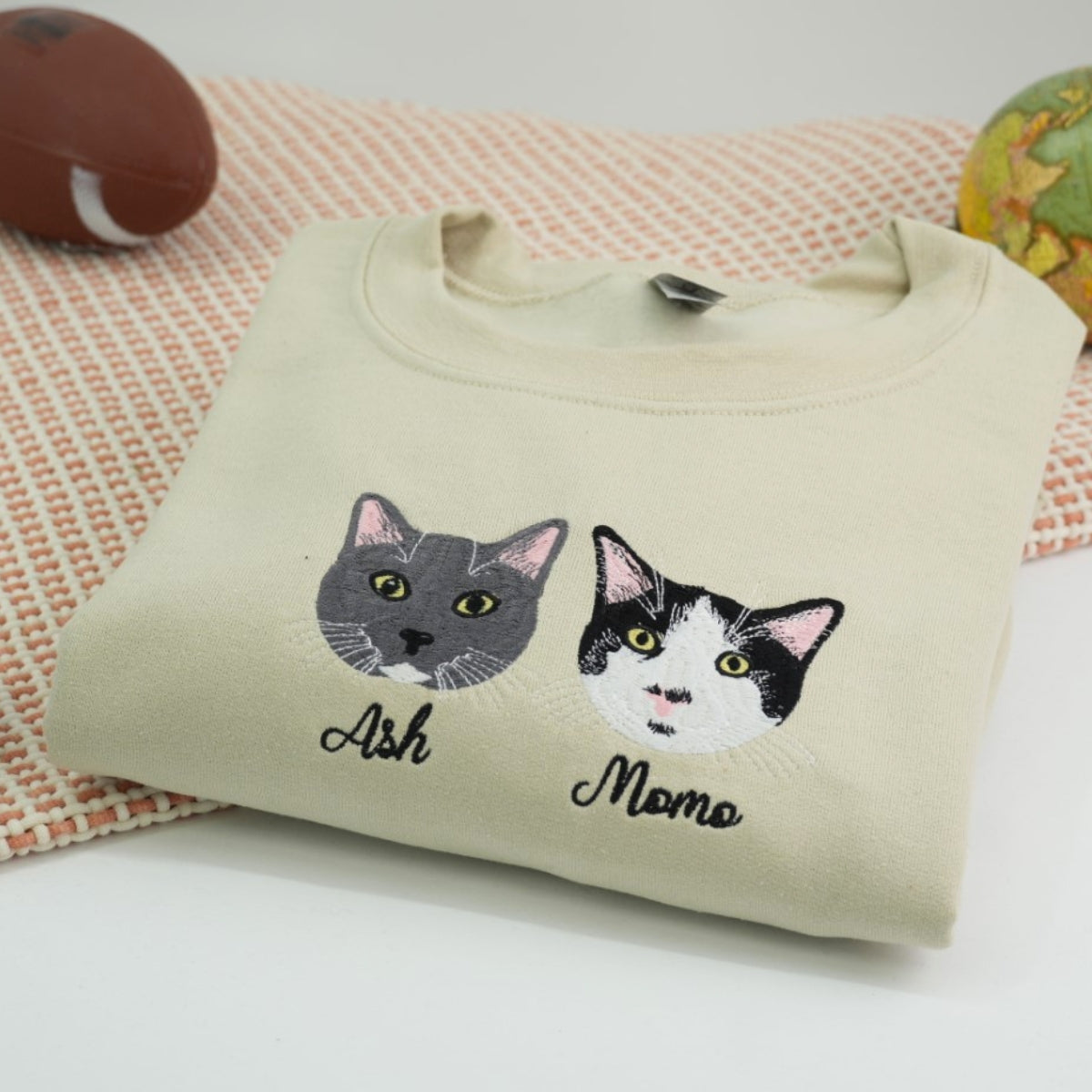 Individuell bestickte Engel- und Dämonenkatze-Kapuzenpullover für Paare