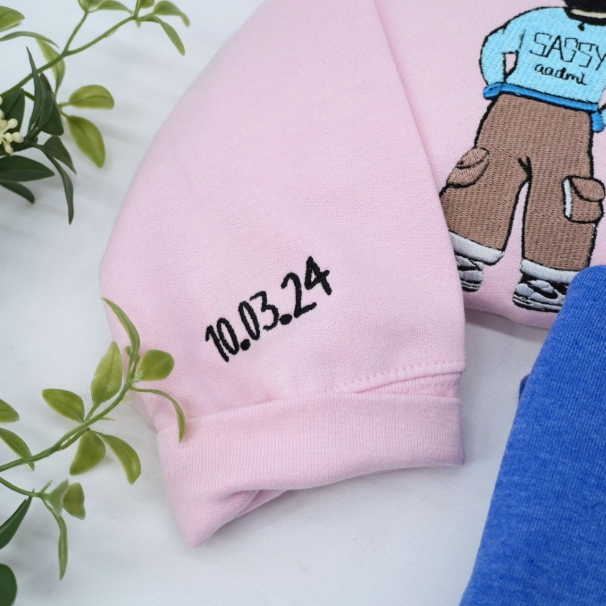 Individuell bestickte Engel- und Dämonenkatze-Kapuzenpullover für Paare