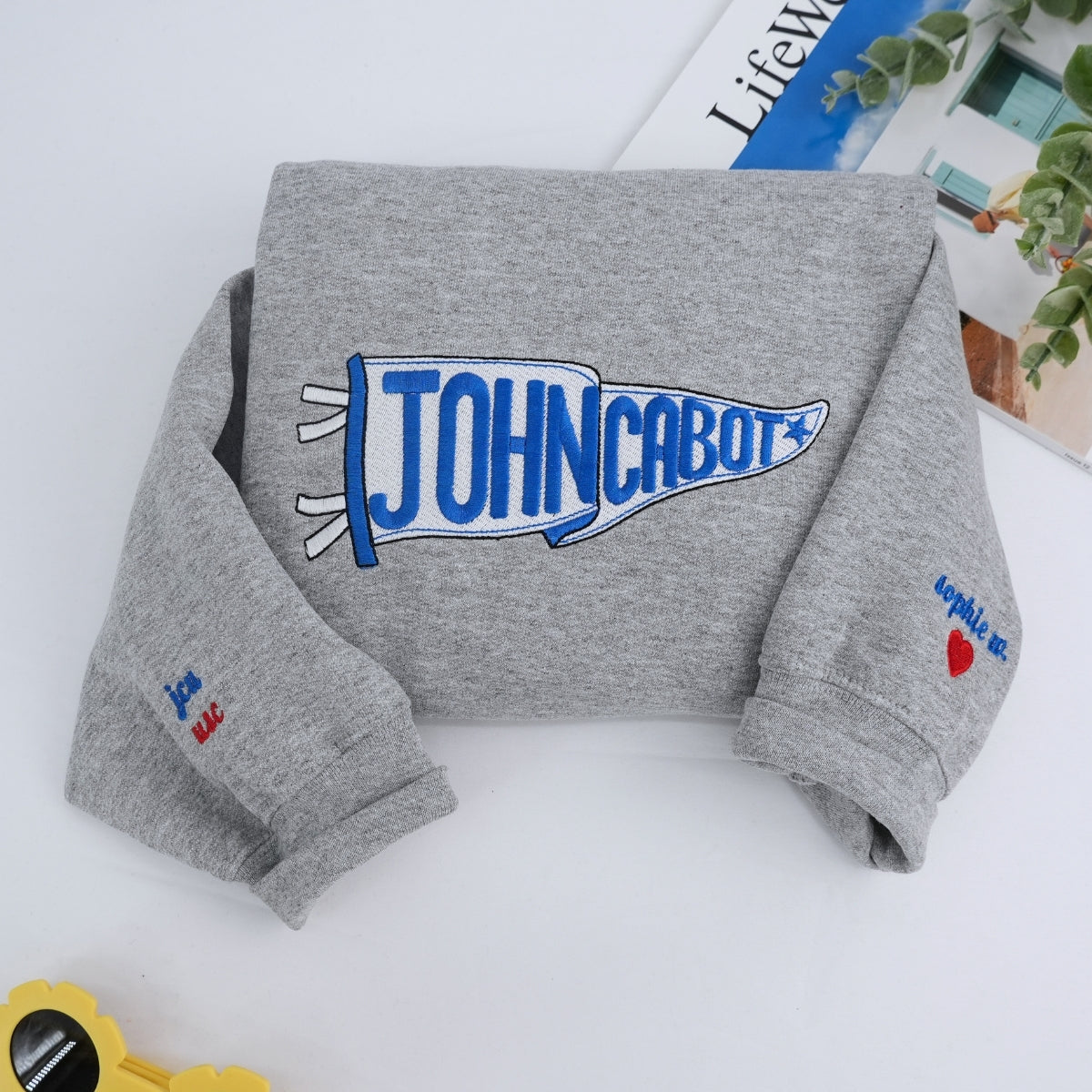 Individuell bestickte Engel- und Dämonenkatze-Kapuzenpullover für Paare